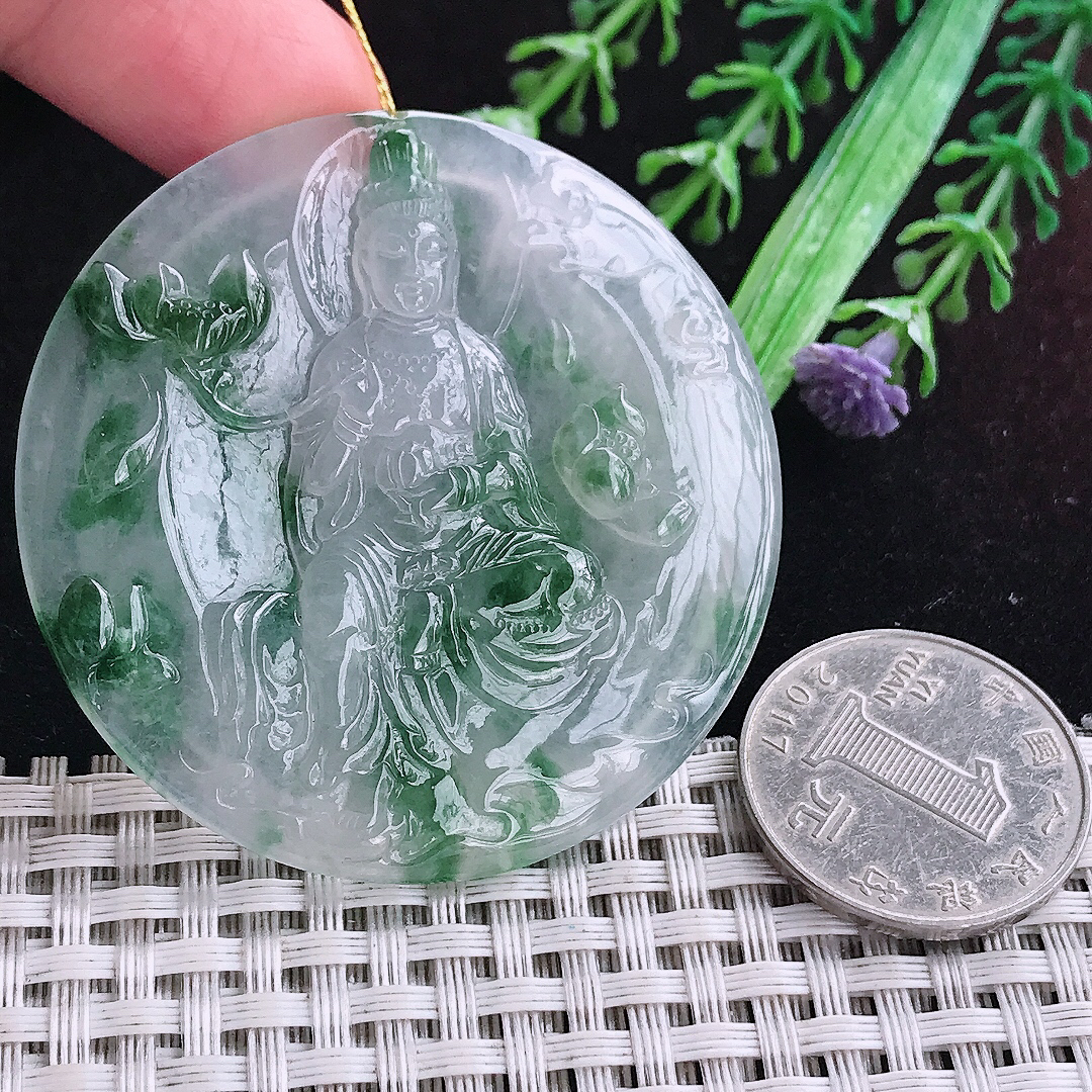 实拍A货翡翠53/5.3老坑冰胶冰飘花持莲观音大势至菩萨吊坠翡翠玉挂件