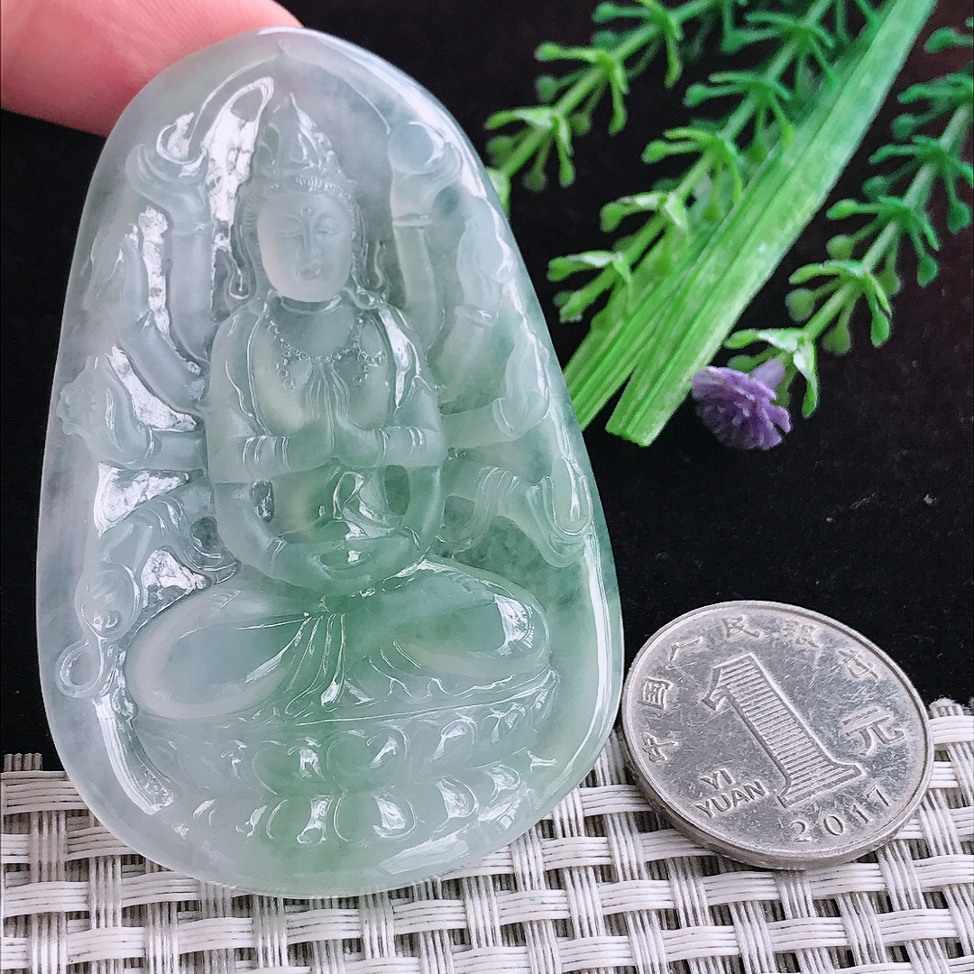 实拍A货翡翠69.7/46.8/5.8老坑冰透果冻胶晴底千手观音吊坠翡翠玉挂件
