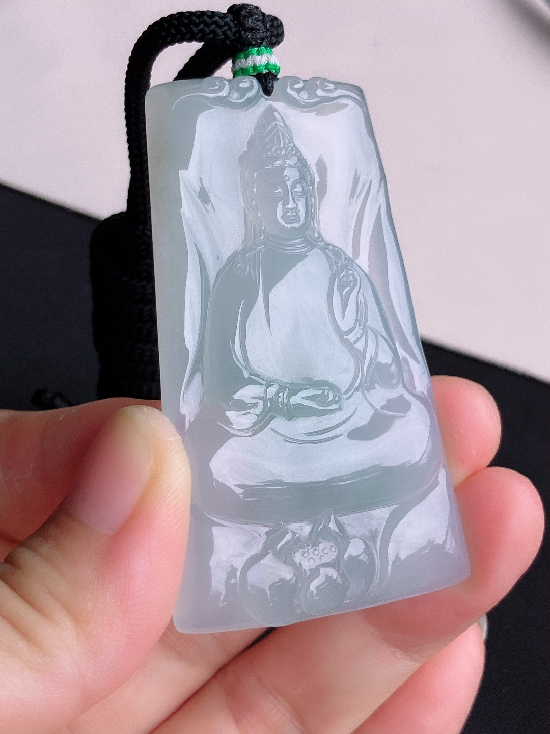 底色观音菩萨，晶莹剔透，尺寸64.3/38/5.8/自然光实拍