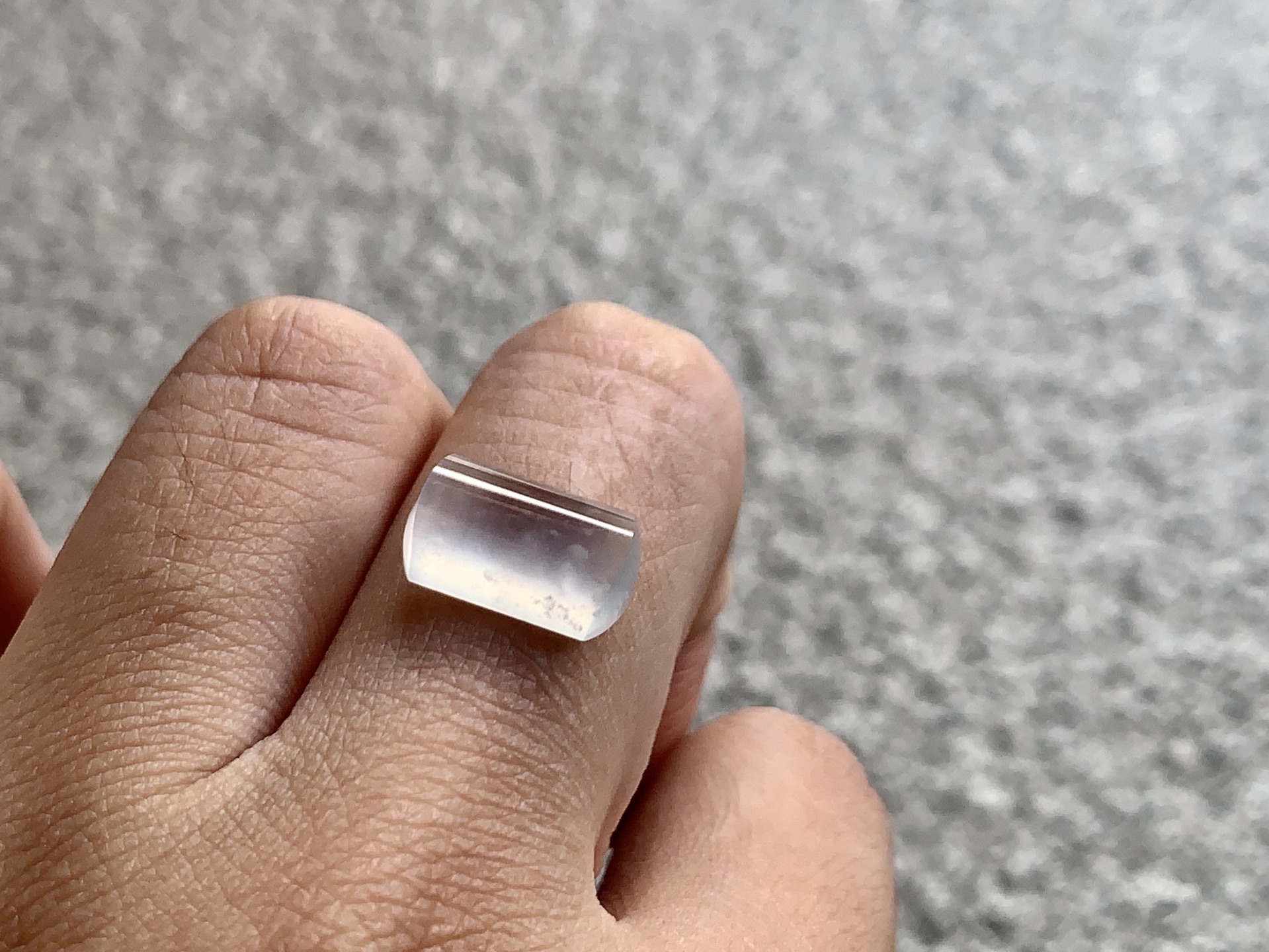 ️ 冰马鞍 尺寸：12.4×7.7×4.1
