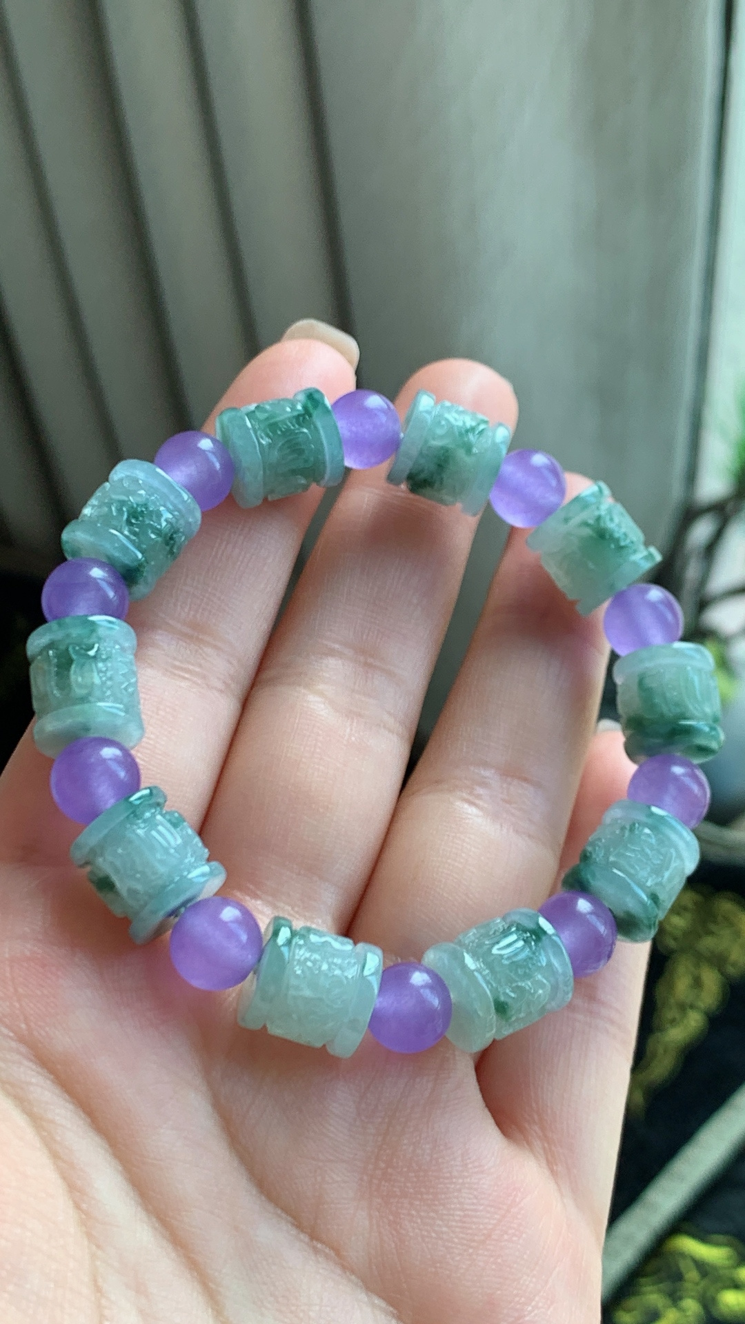️天然翡翠，冰飘花六字真言手串，尺寸10 jm813