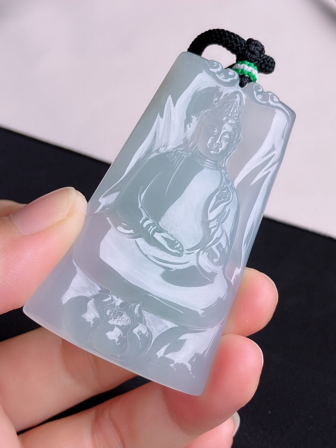 底色观音菩萨，晶莹剔透，尺寸64.3/38/5.8/自然光实拍