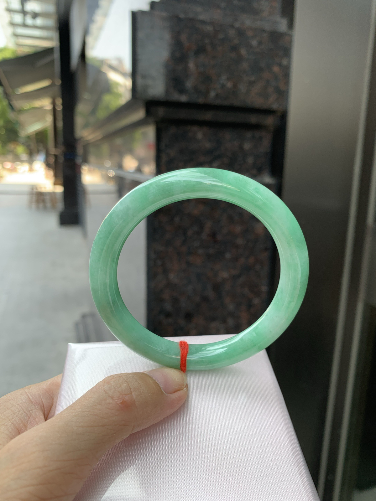 满绿圆条
56-8.7-8.7
0810-N1314-47
完美无纹裂