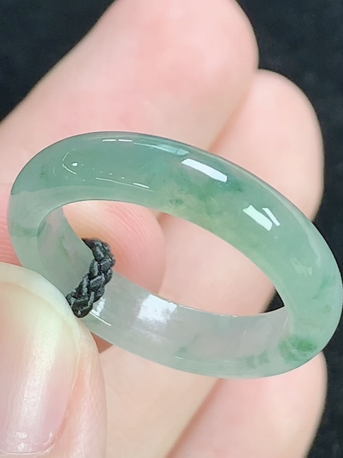 冰飘花戒指，无裂，内径尺寸18-4.8-2.9mm，17号手寸，D19zwy