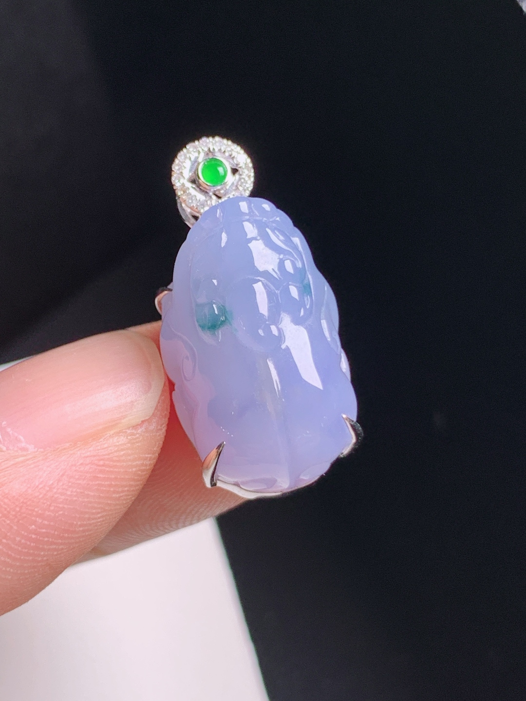 ️ 貔貅吊坠，种水通透，色泽清雅，招财纳福