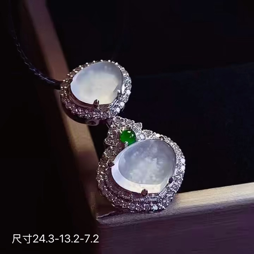 18k金+钻玻璃种二合一吊坠，无裂，24.3-13.2-7.2