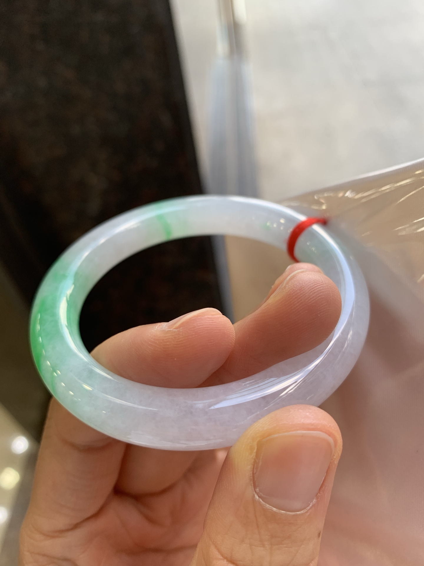 圆条冰飘绿 有纹 尺寸：53.4/10.1 清爽色阳