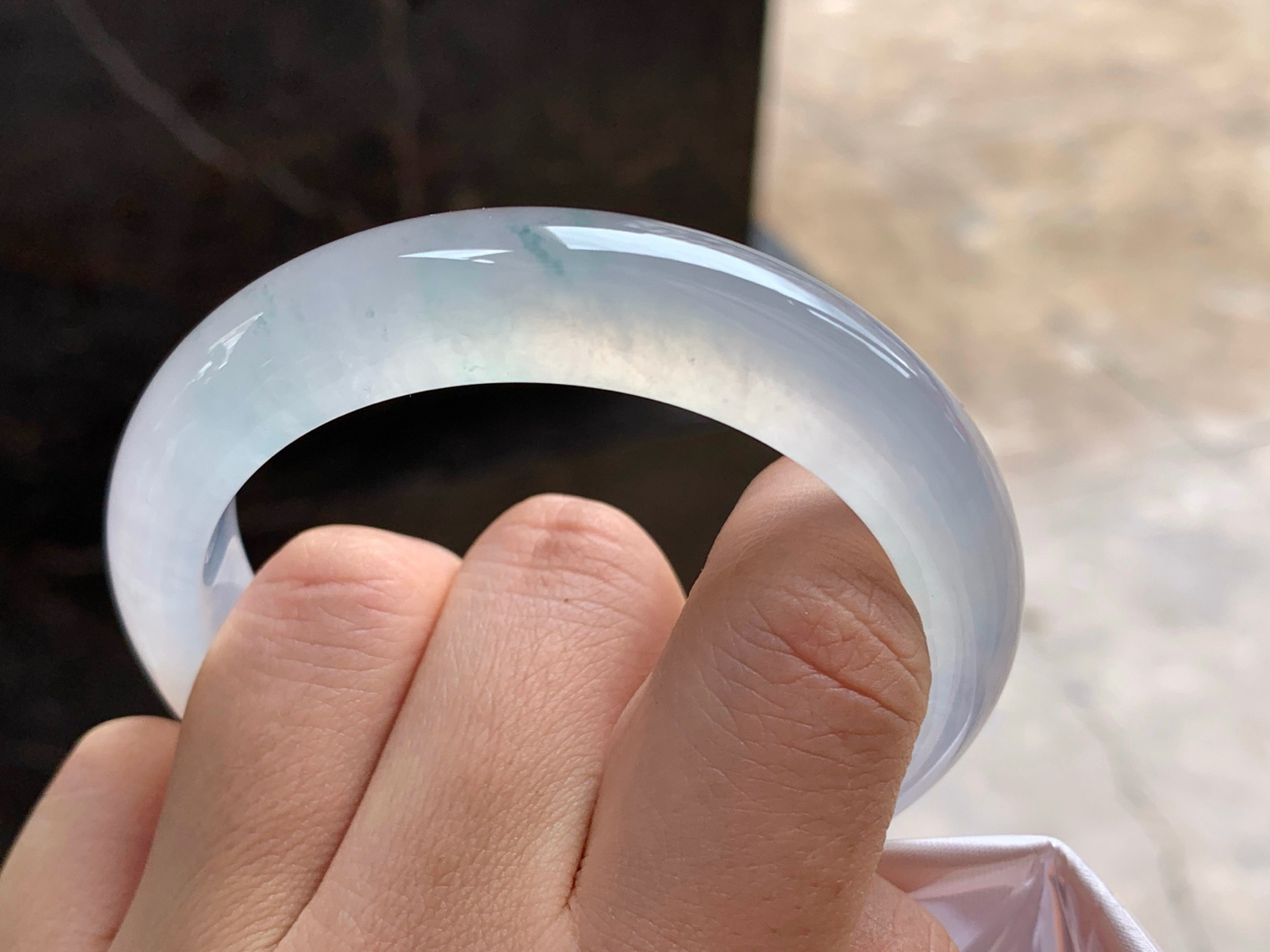 55-13.2-8.6
冰种白月光手镯^_^冰透 荧光十足