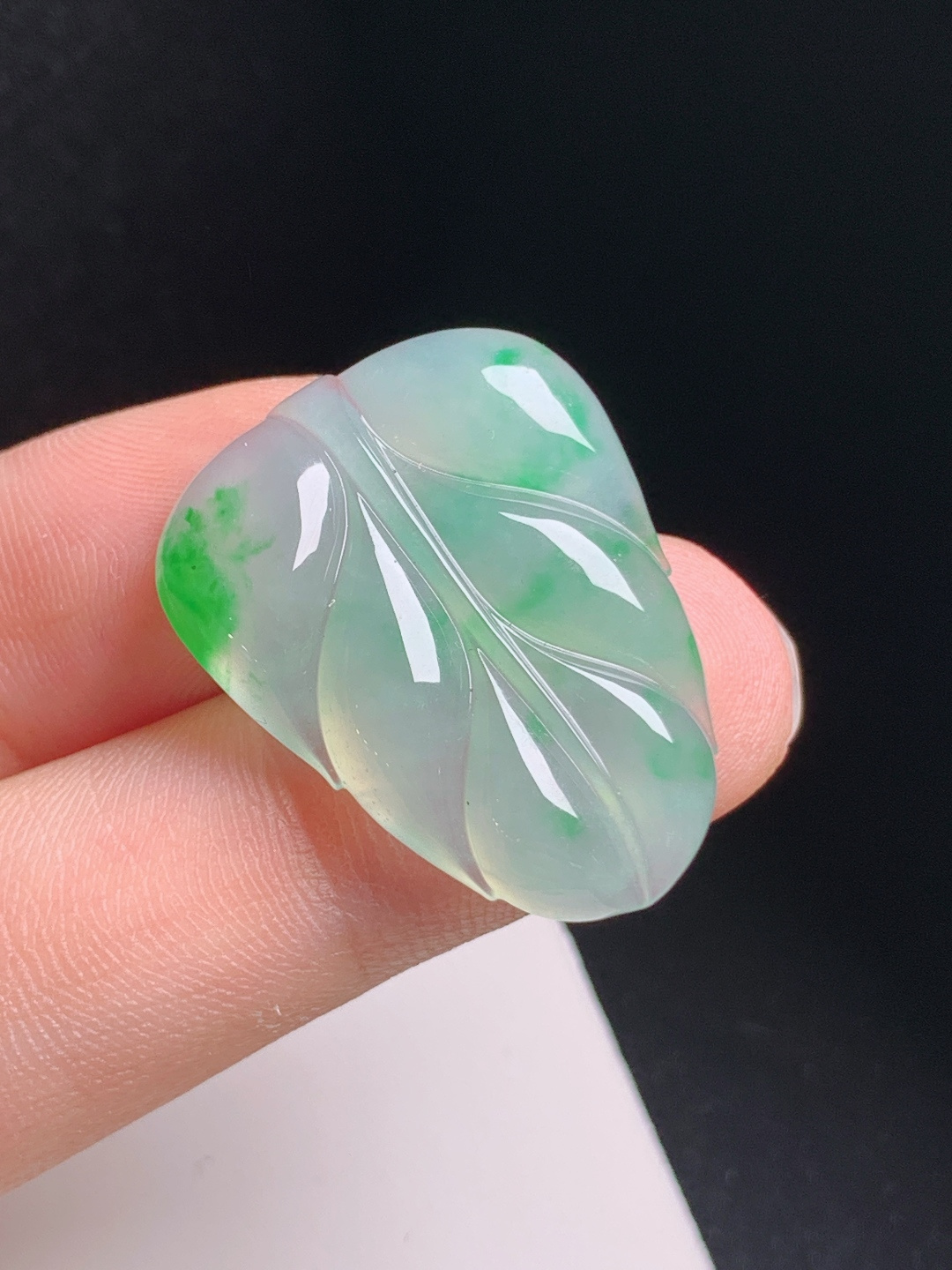 ️ 冰种飘绿树叶裸石，翠色鲜亮，形态灵动，金枝玉叶，裸石27.5-21.2-4.6