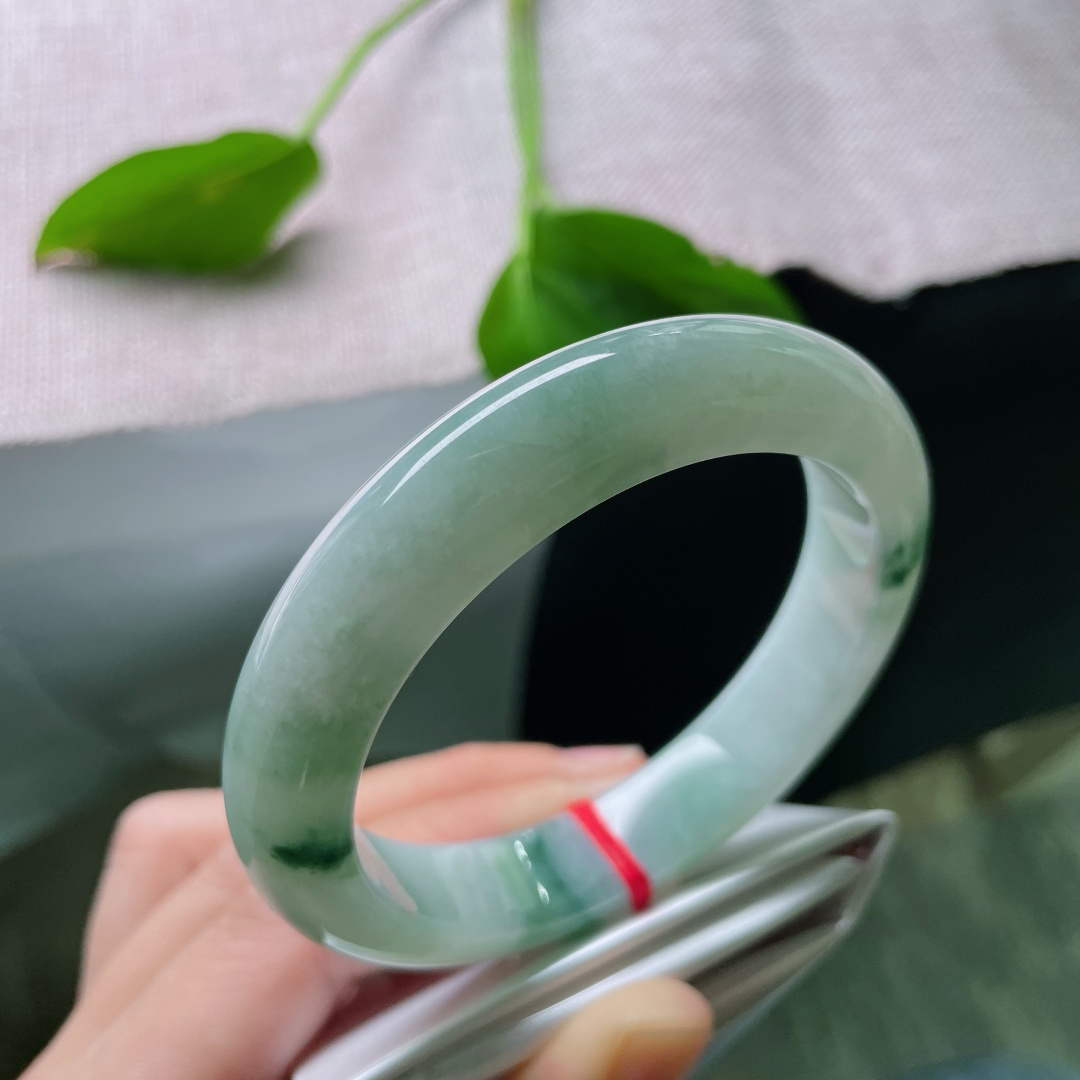 58.2/12.5/9.4，飘花正圈，花色如烟，每一缕飘花都是自然落笔，。棉线，ss55074a