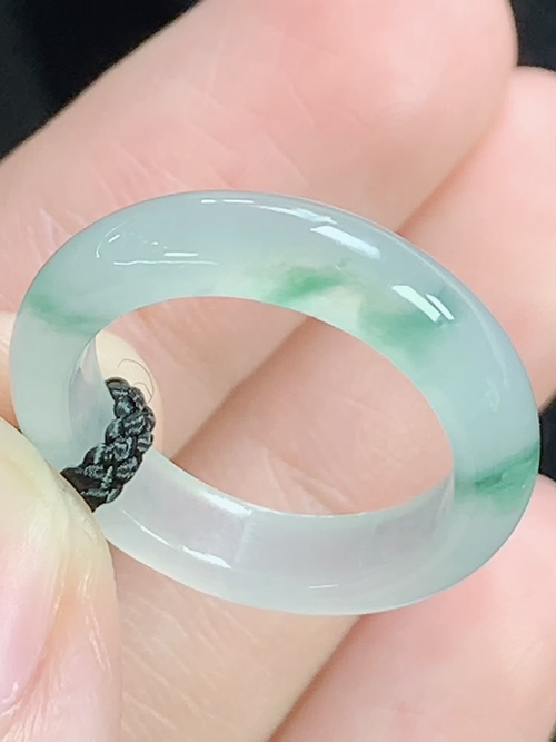 冰飘花戒指，无裂，内径尺寸16.2-4.5-2.9mm，11号手寸，D19zwy