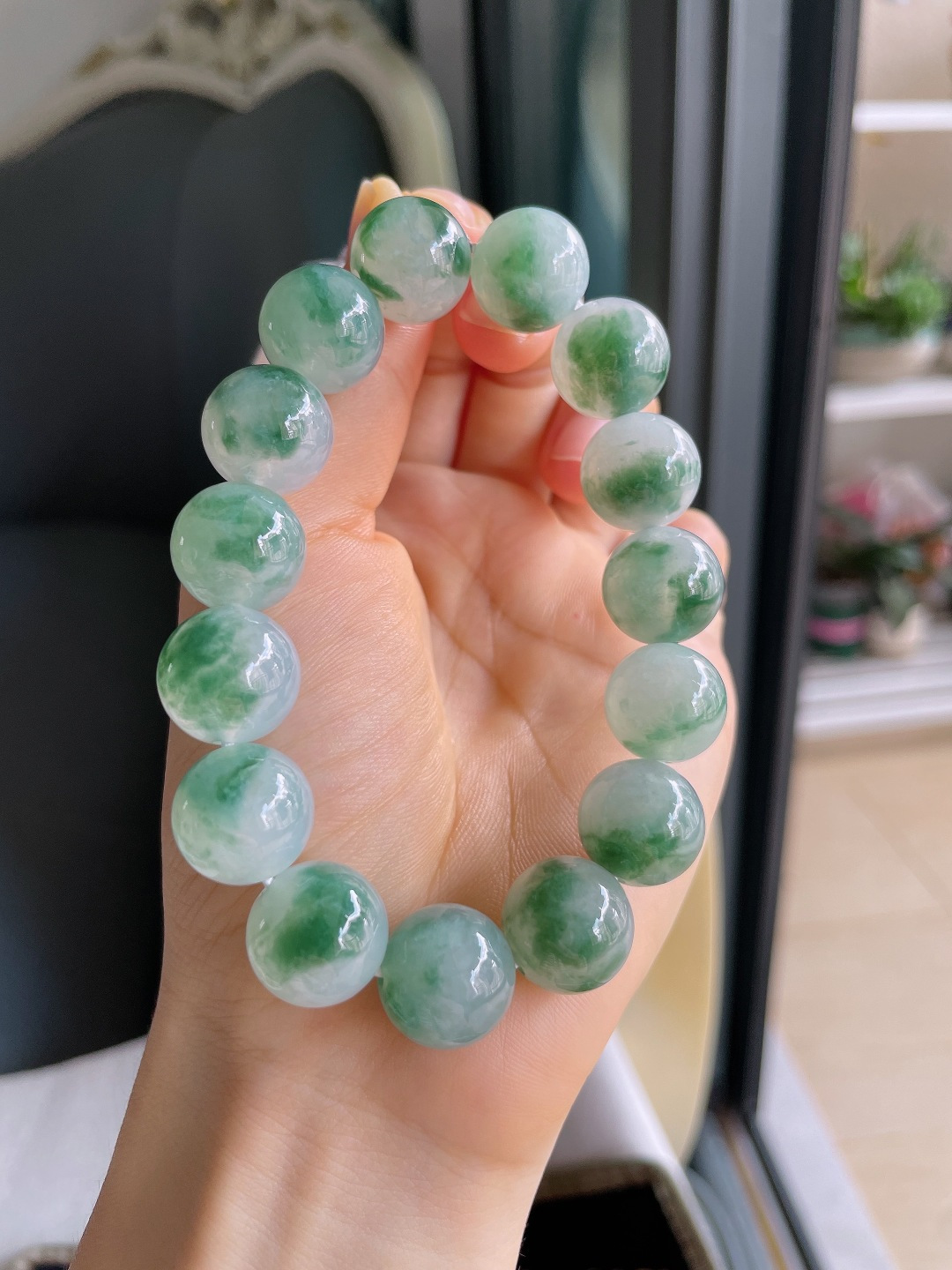 ️，缅甸天然翡翠A货，冰飘花手串，大颗粒，尺寸：14.2mm。【编4533】