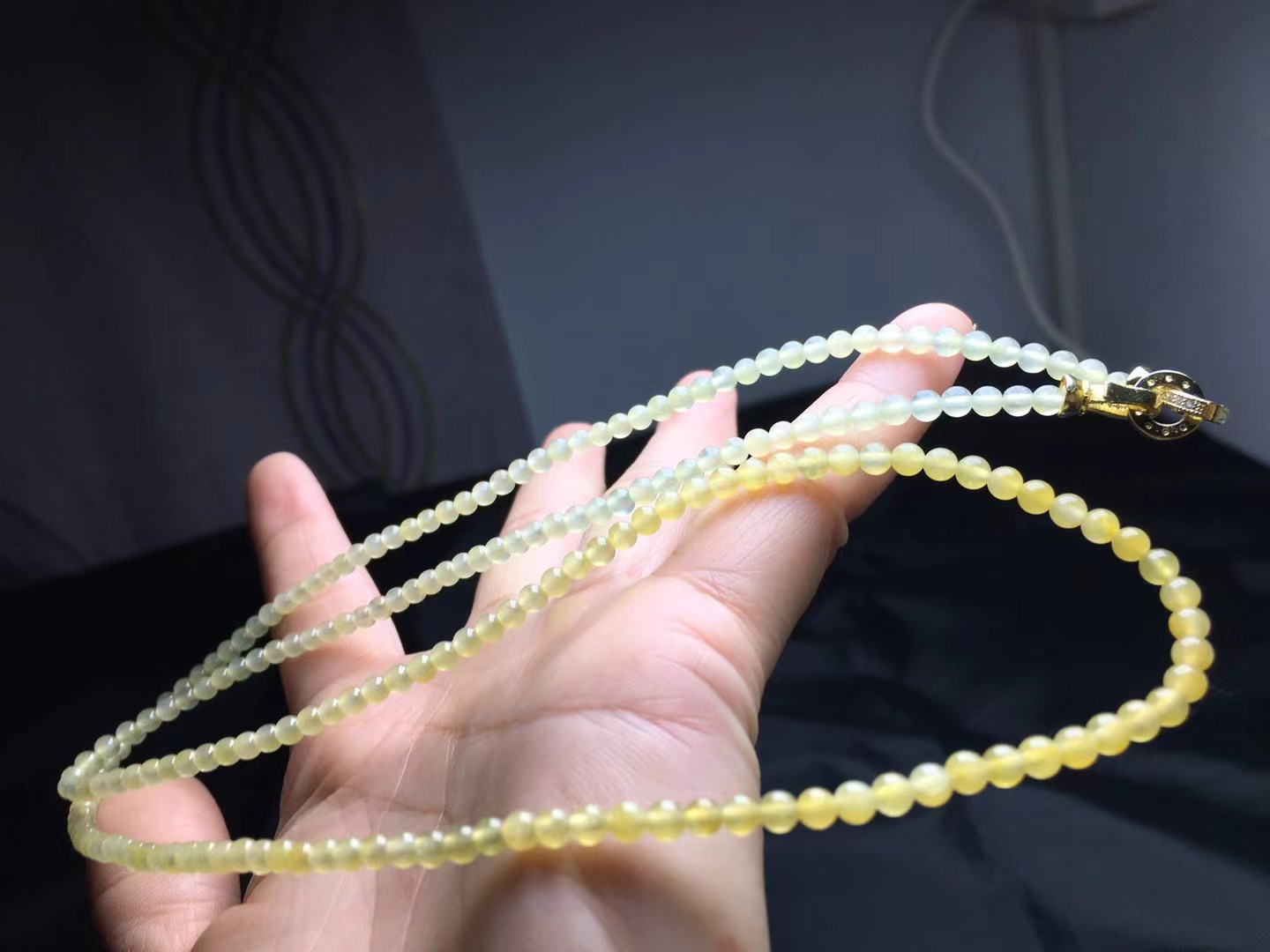 ️ 冰黄小米珠，卡3.5mm，200颗，种好，起莹，玉质细腻，均匀，颗颗精选