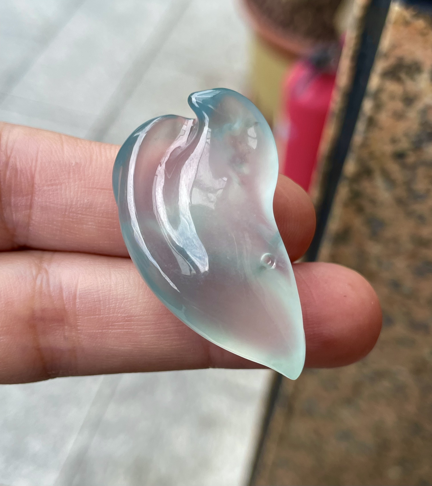【冰种天空蓝随形】种老水头足，冰透莹亮，带天然胶感起光，底子干净清爽