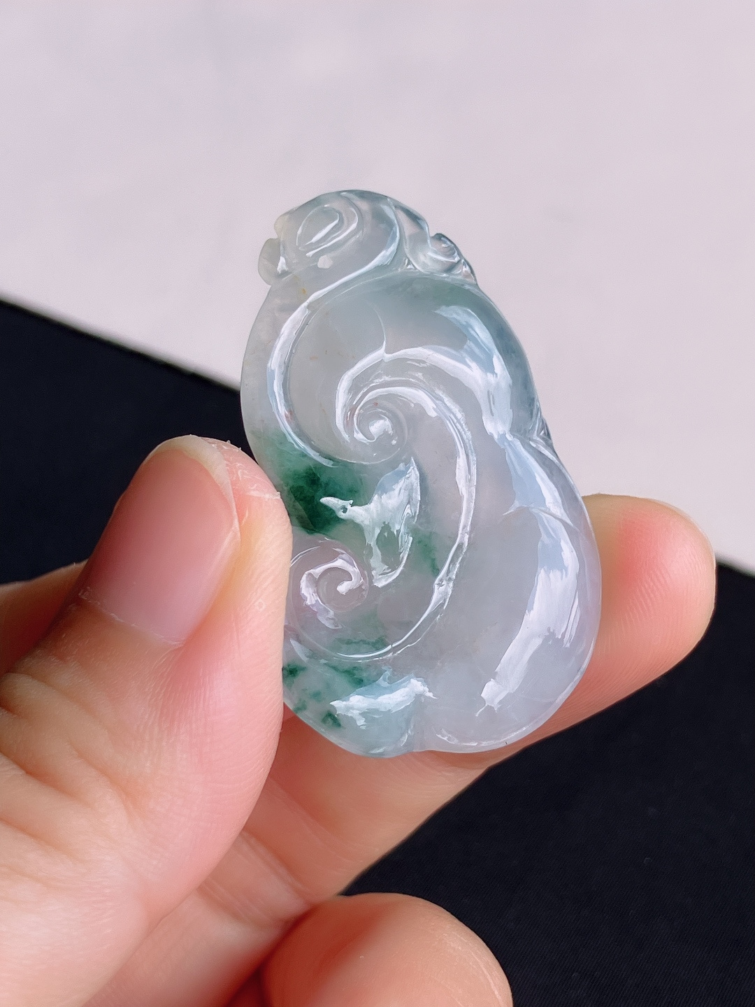 冰飘花如意，晶莹剔透，尺寸41.6/26.5/5.8/自然光实拍