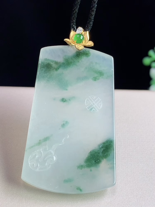 18k金镶冰飘花无事牌，无裂，尺寸39.5-23.9-3.6mm，D20dlh