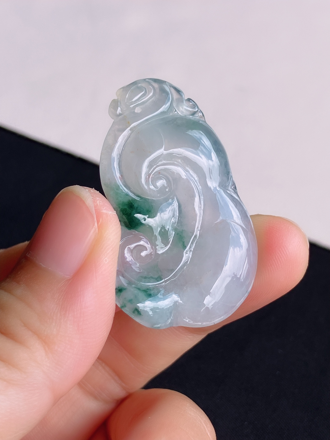 冰飘花如意，晶莹剔透，尺寸41.6/26.5/5.8/自然光实拍