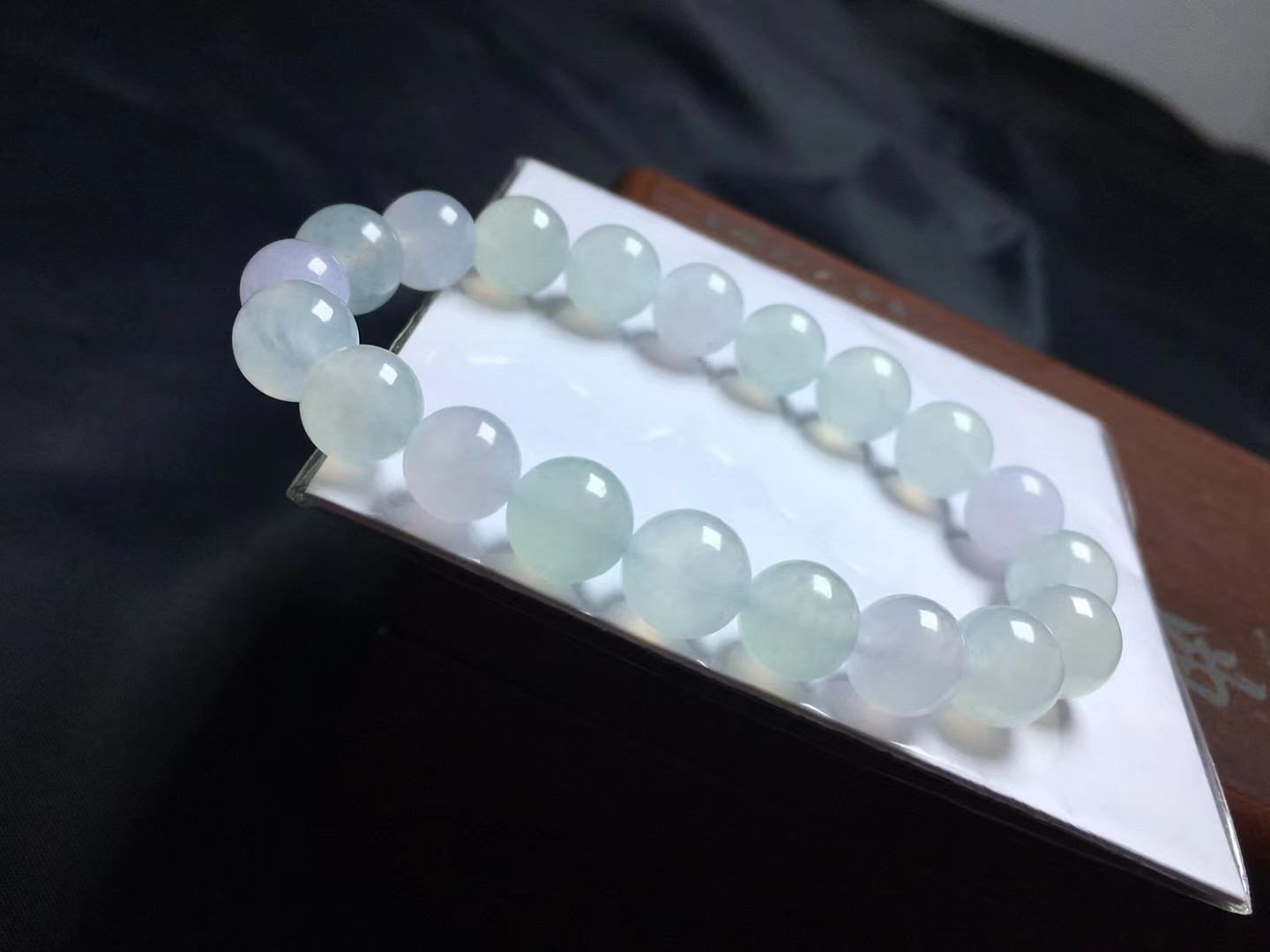 ️ 马卡龙手链，卡9.7～9mm，20颗，种好，玉质细腻，均匀，通透，清新