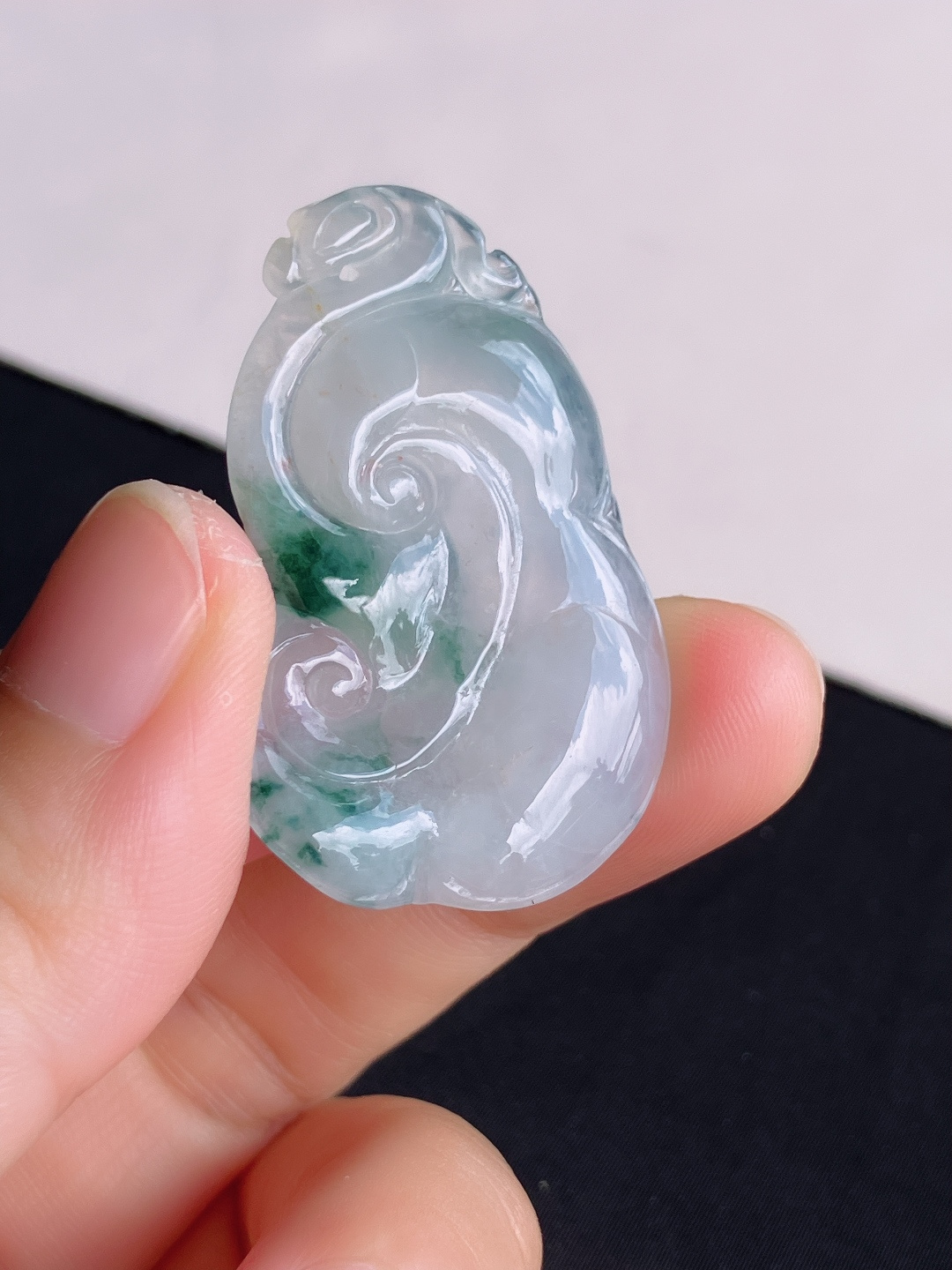 冰飘花如意，晶莹剔透，尺寸41.6/26.5/5.8/自然光实拍