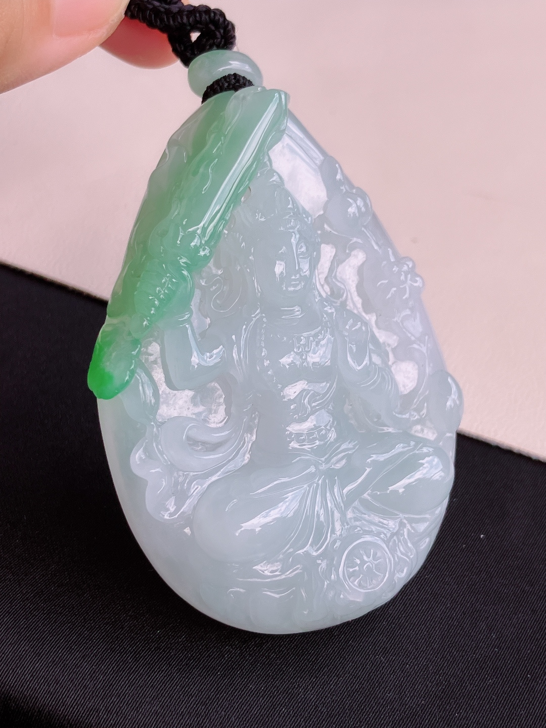 冰飘绿花千手观音，饱满大气，尺寸62.8/44.6/11.5/自然光实拍