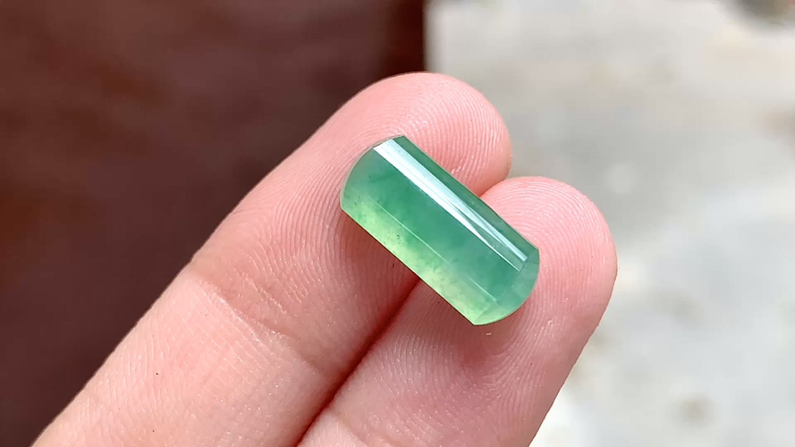 ️ 木纳绿马鞍 15.5*6.8*4 完整