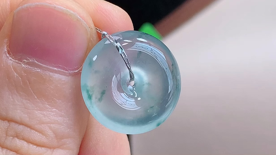 ️ 平安扣，无裂，尺寸17.4-5.5mm，包A附证书