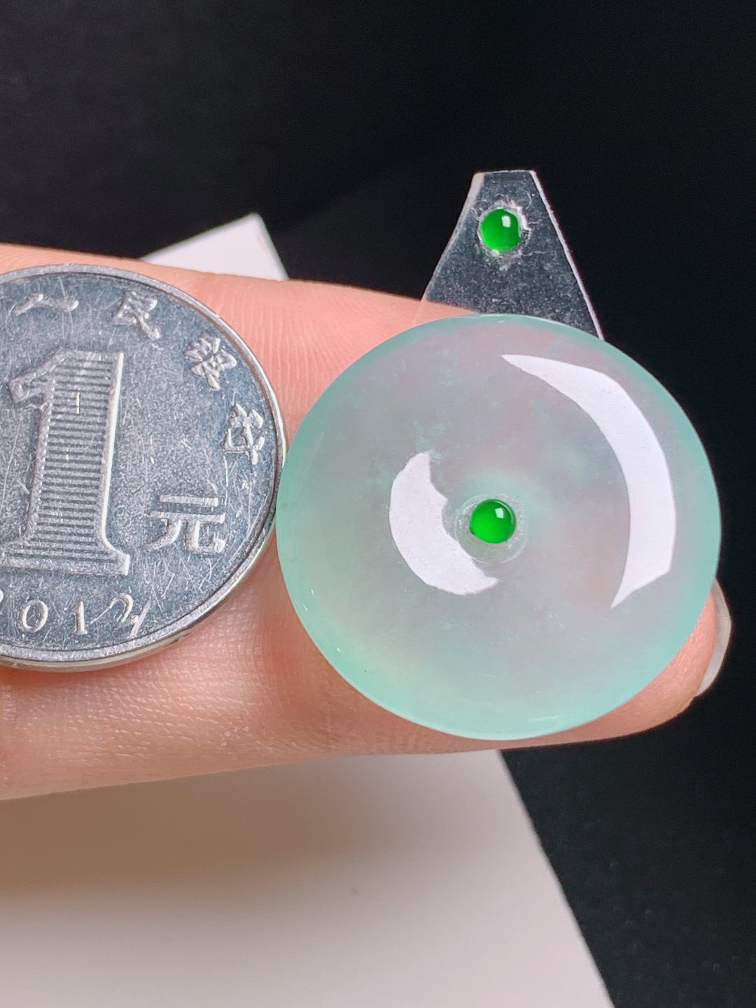 ️ 冰种平安扣裸石，冰透起荧，底子干净，平安顺遂，裸石24.5-4.6