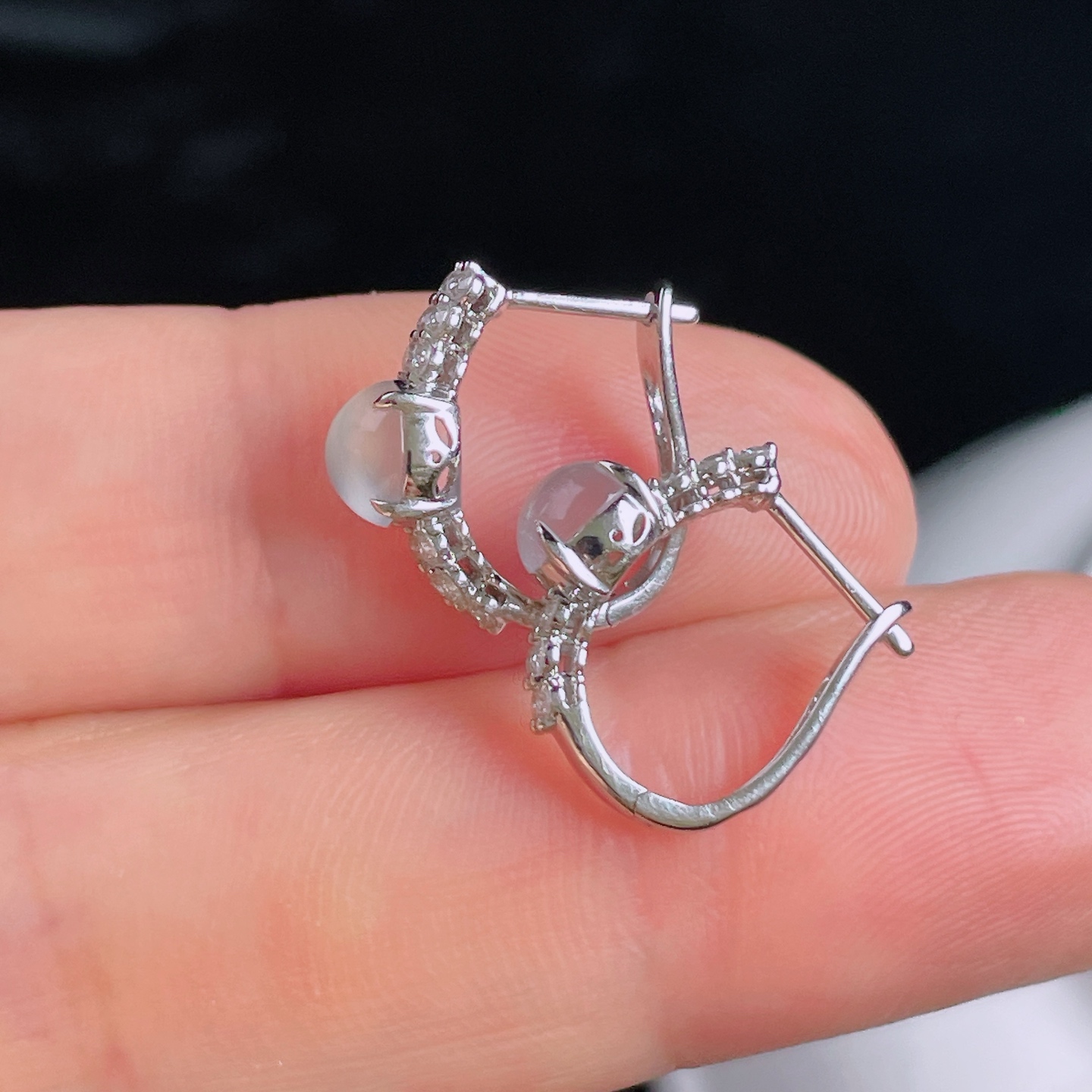 ️高冰耳包，18k镶嵌，老种起光，细底通透，尺寸：裸石5/5/2.6mm0820
