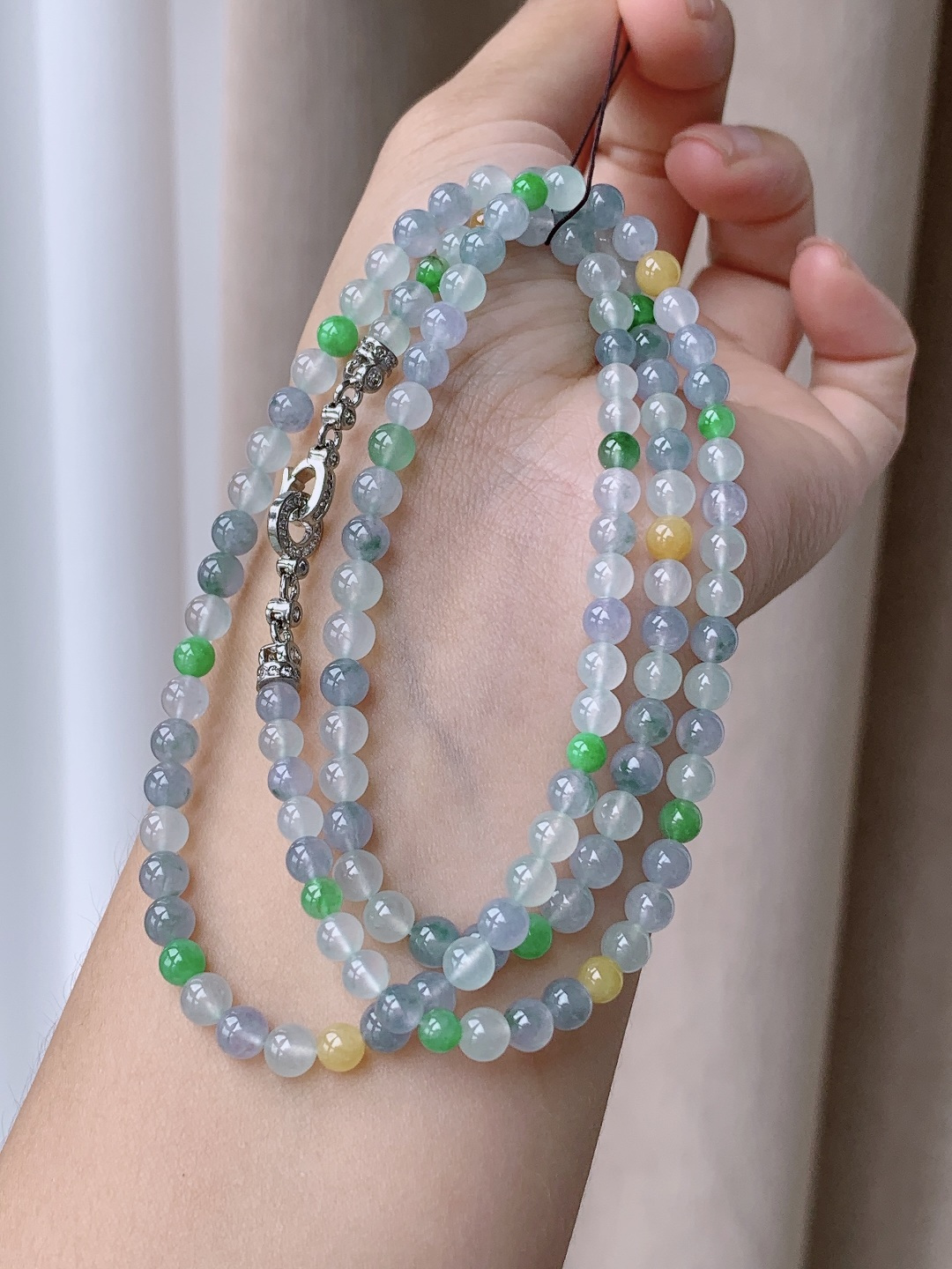 【珠子】冰多宝珠链圆珠珠子珠串长串【说明】性比高【尺寸】4.9-4.5mm 34cm【重量】27.8克