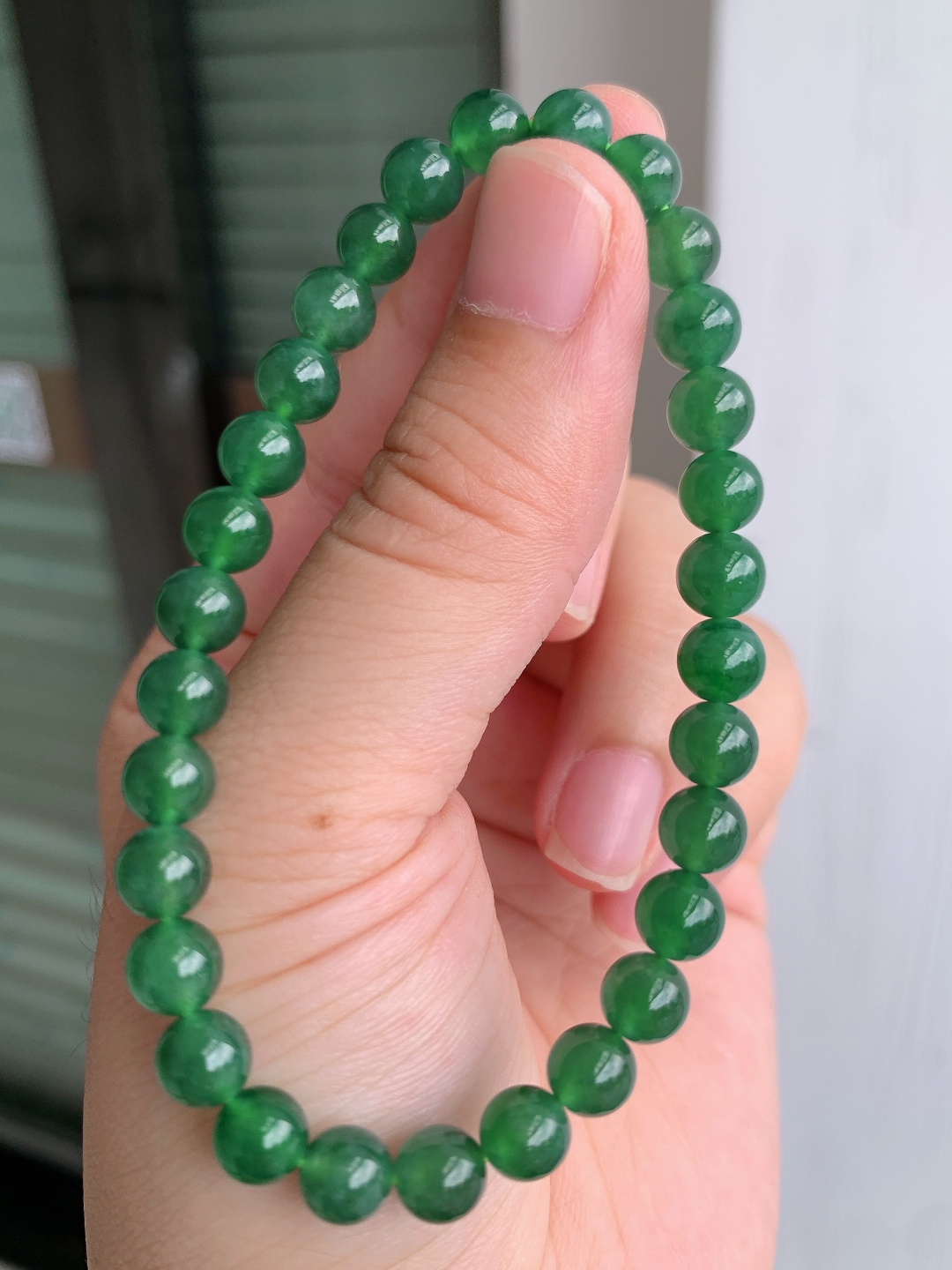 满绿珠珠手串，冰润透亮，色匀浓郁，端庄大气，卡6，42