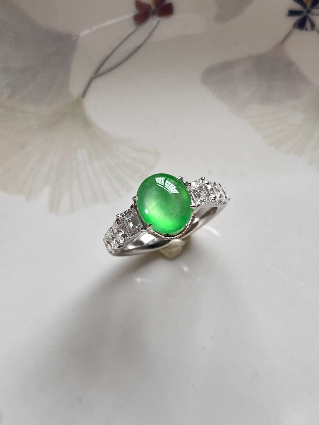 新品 | 玻璃种黄阳绿蛋面戒指,无封底双面鼓,裸石：9*8*5.5mm,整体：9*15*8mm