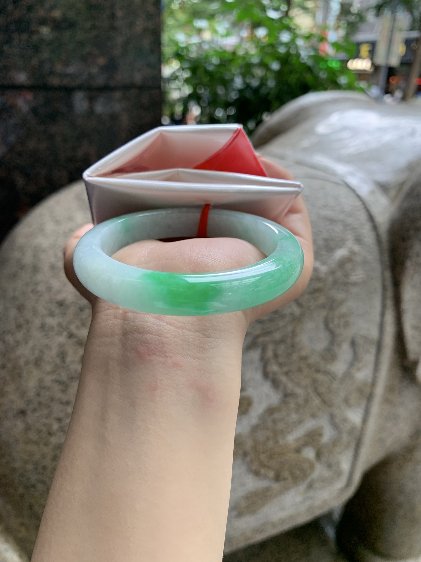 阳绿正圈,0821-N1385,无裂，打灯棉线
