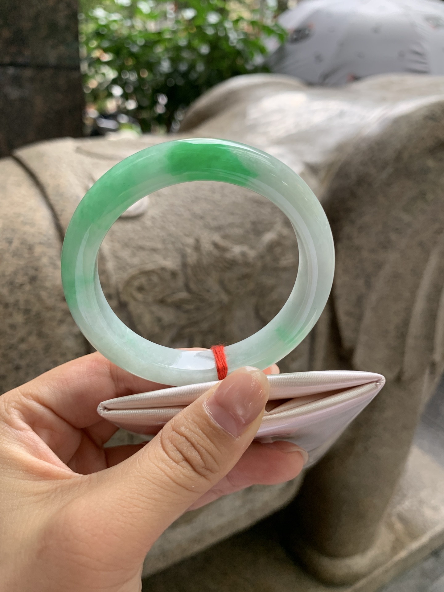阳绿正圈,0821-N1385,无裂，打灯棉线