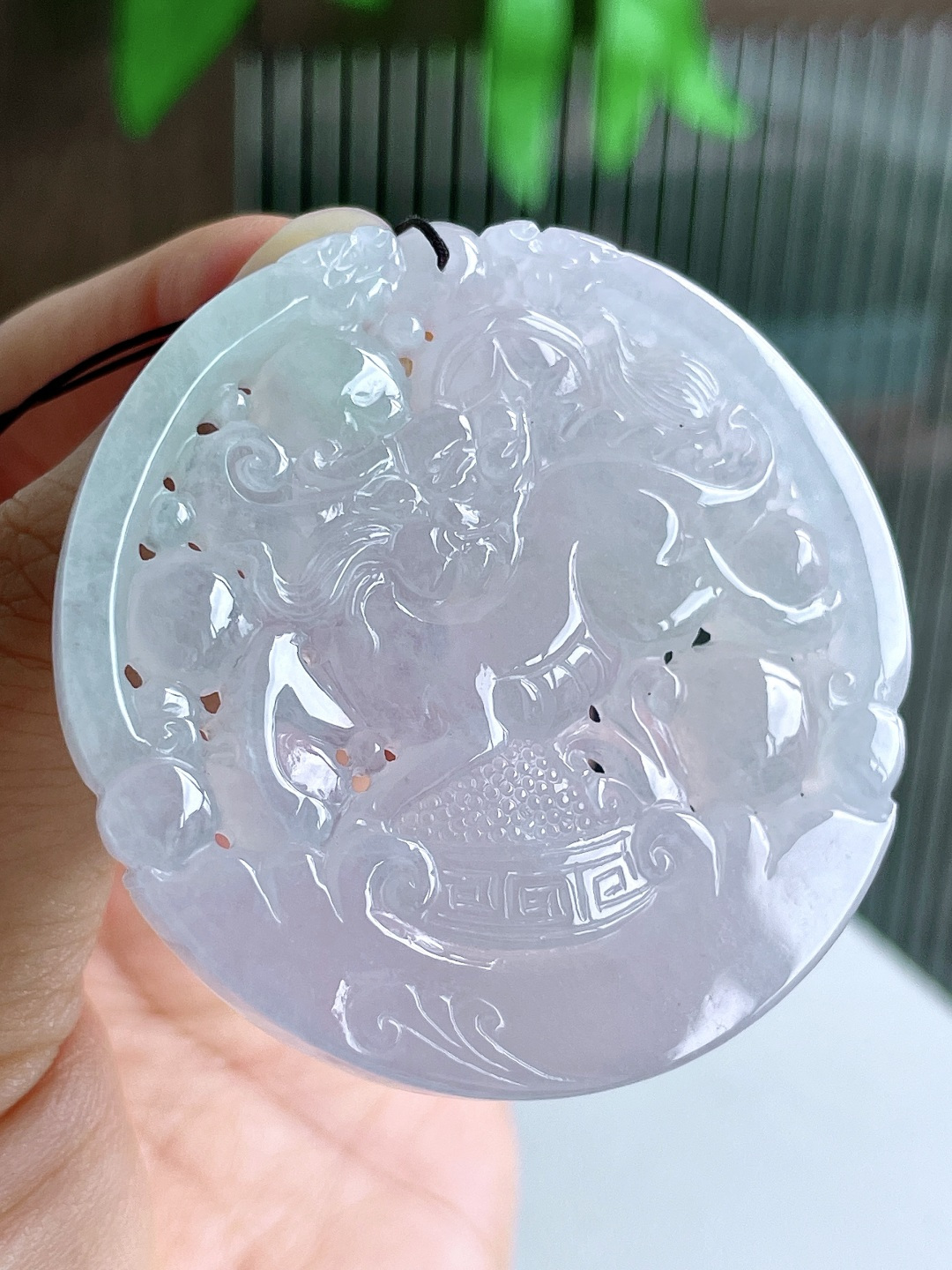 冰飘花圆牌麒麟牌吊坠,无裂,性比高,尺寸51.2-5.6,重量30.6克