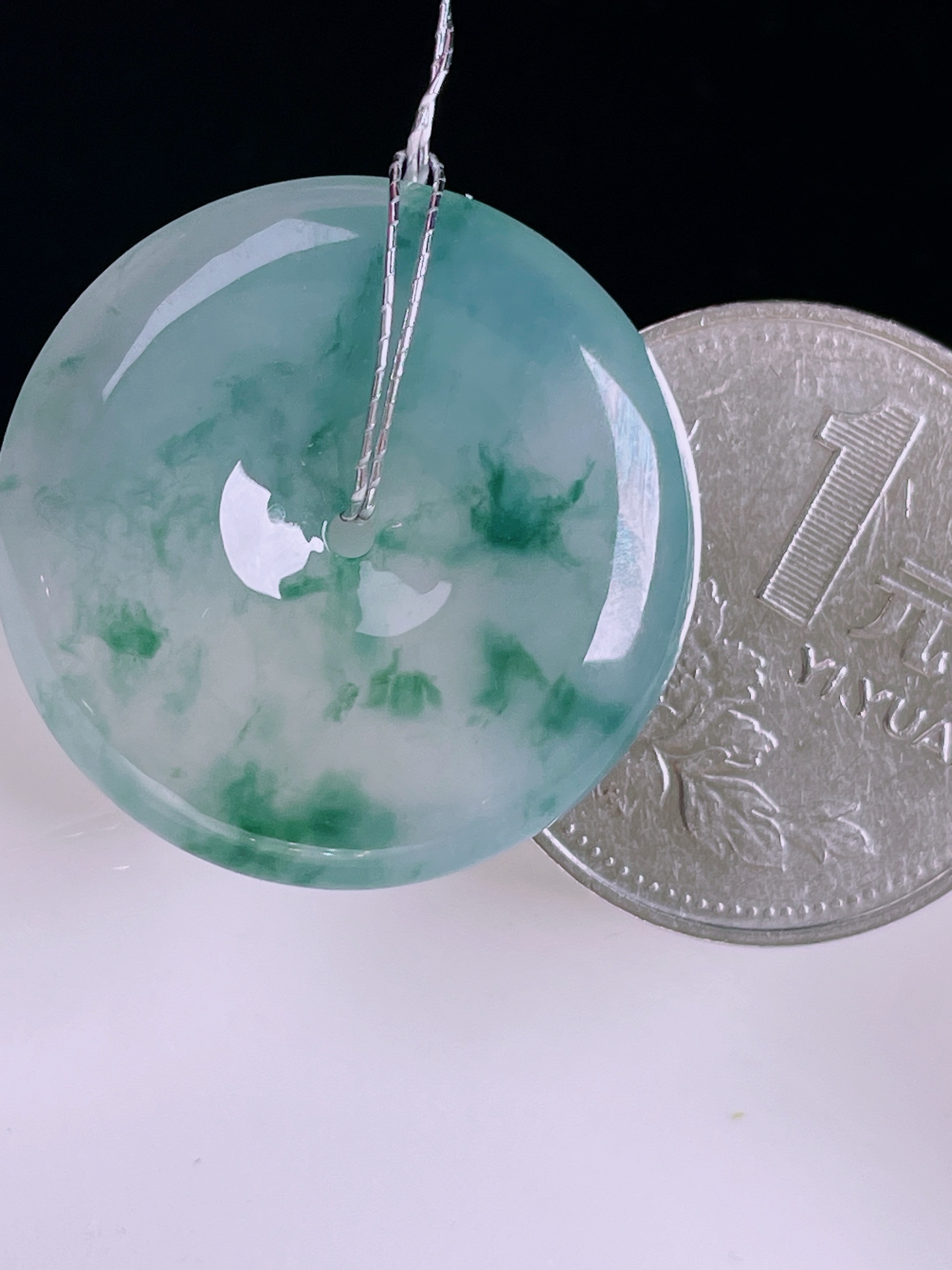 平安扣，老种起光，细底通透，尺寸：26.3/5.9mm0821