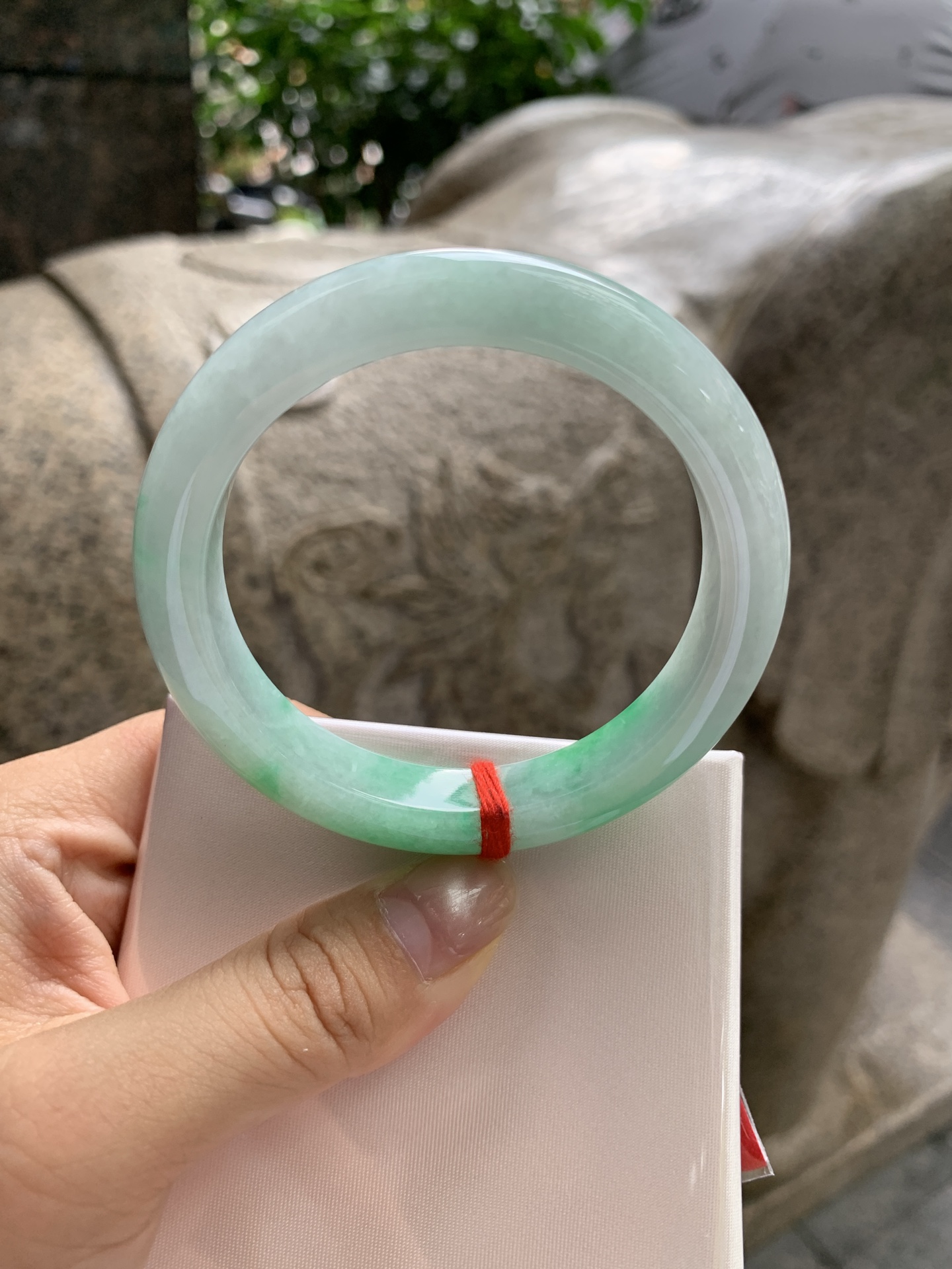 阳绿正圈,0821-N1385,无裂，打灯棉线