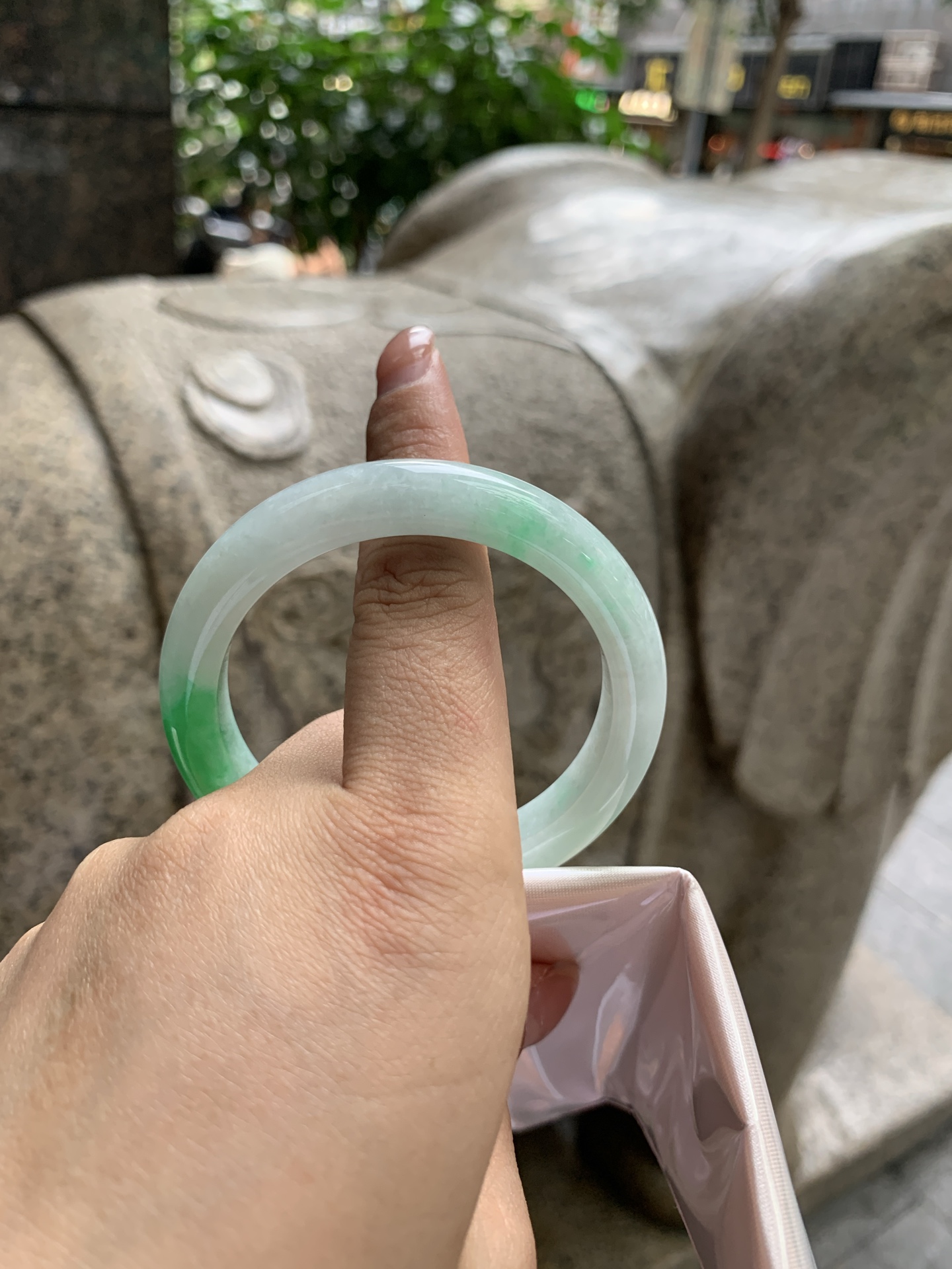 阳绿正圈,0821-N1385,无裂，打灯棉线
