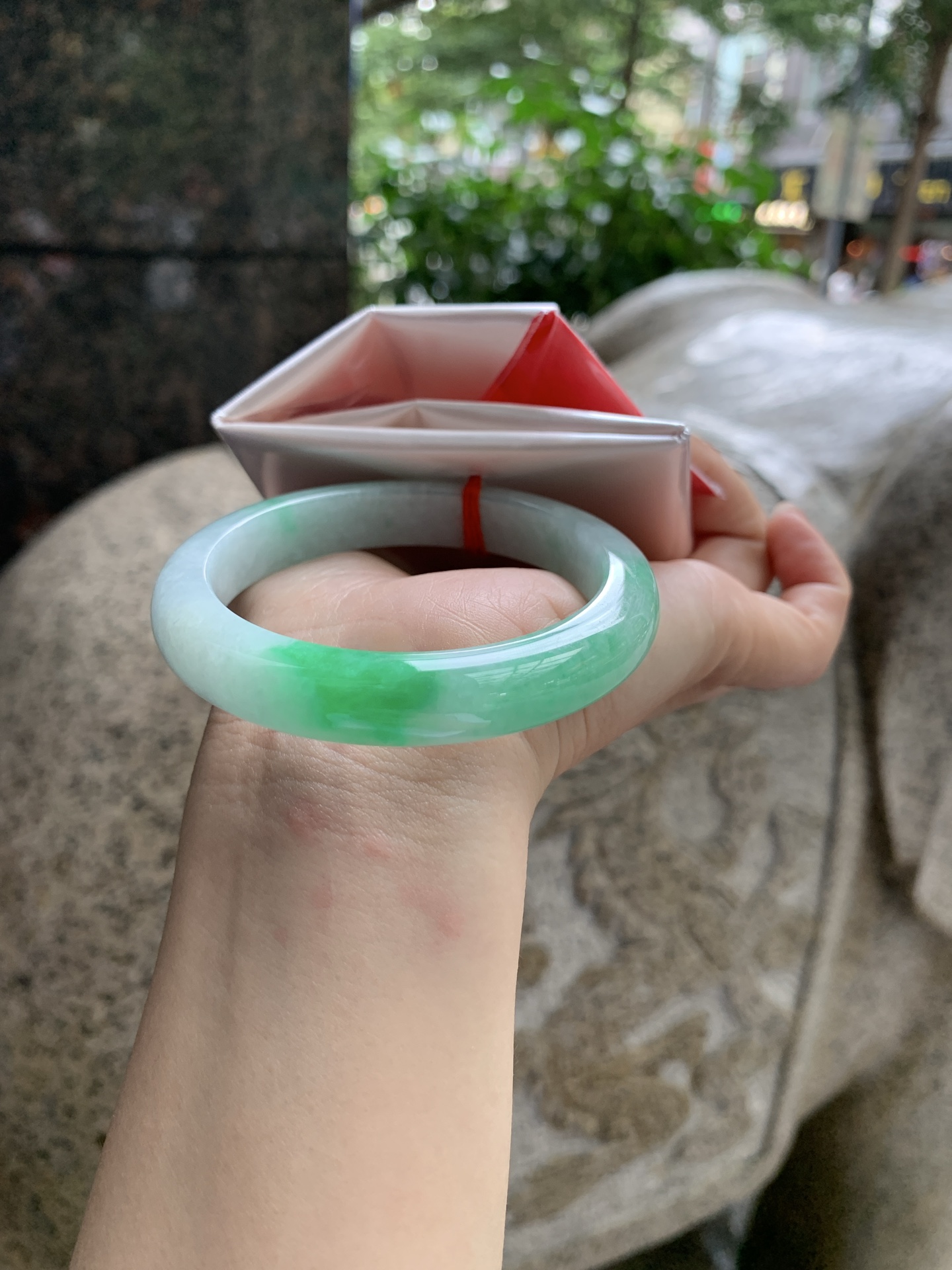 阳绿正圈,0821-N1385,无裂，打灯棉线