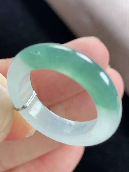 冰飘花戒指，无裂，内径尺寸15.8-4.7-3.4mm，10号手寸，D21tdy