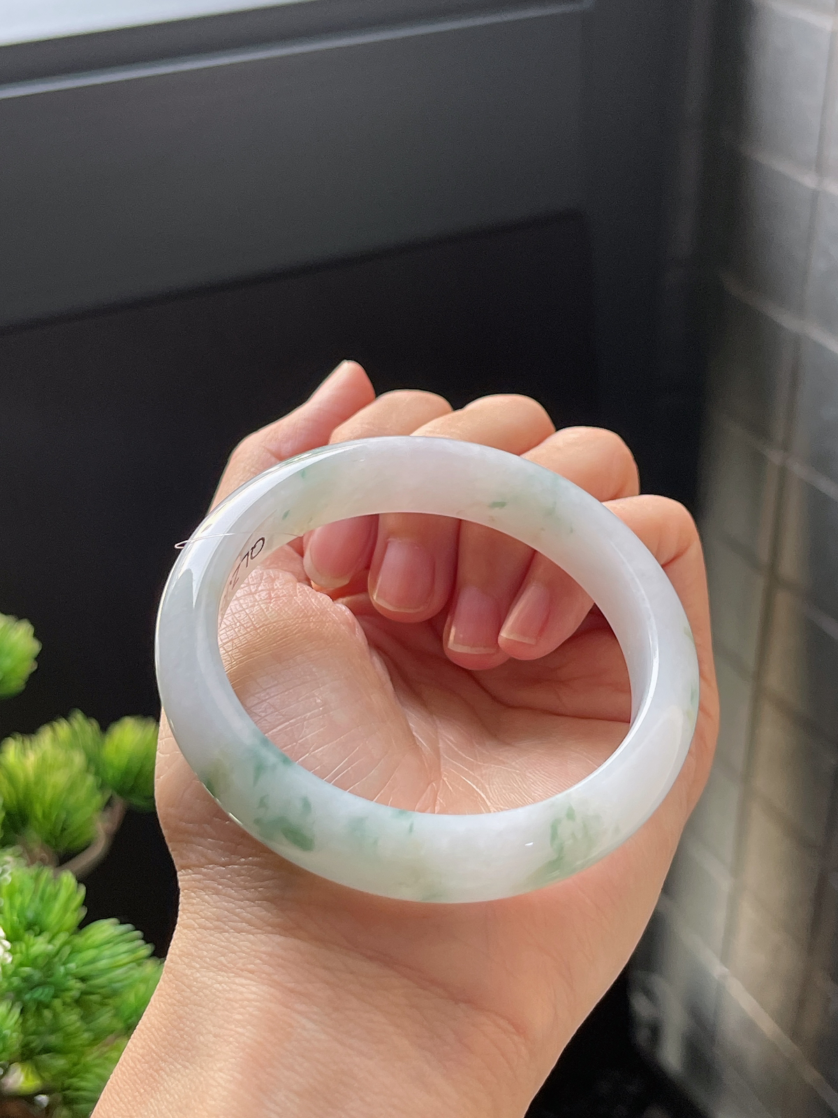 正圈55圈口，糯化种飘蓝花手镯