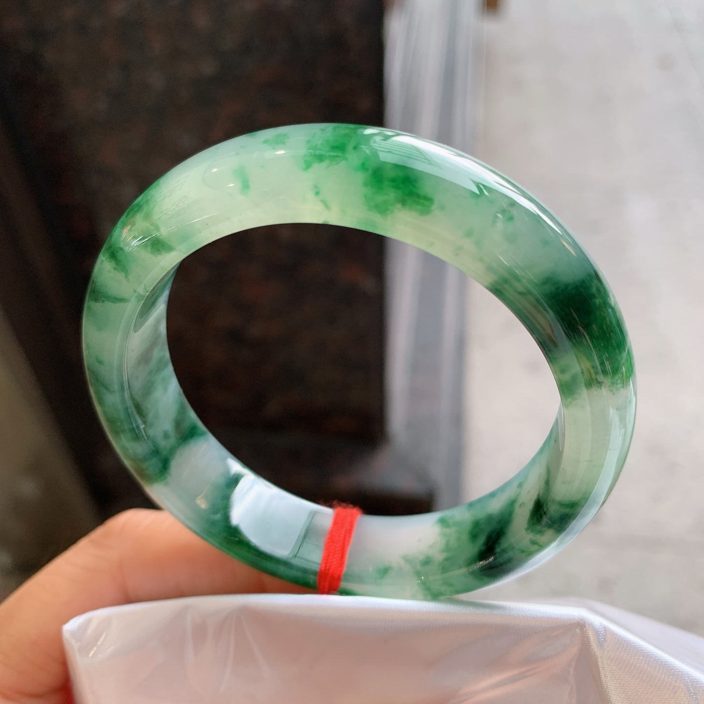 正圈飘绿花，无裂，花色漂亮