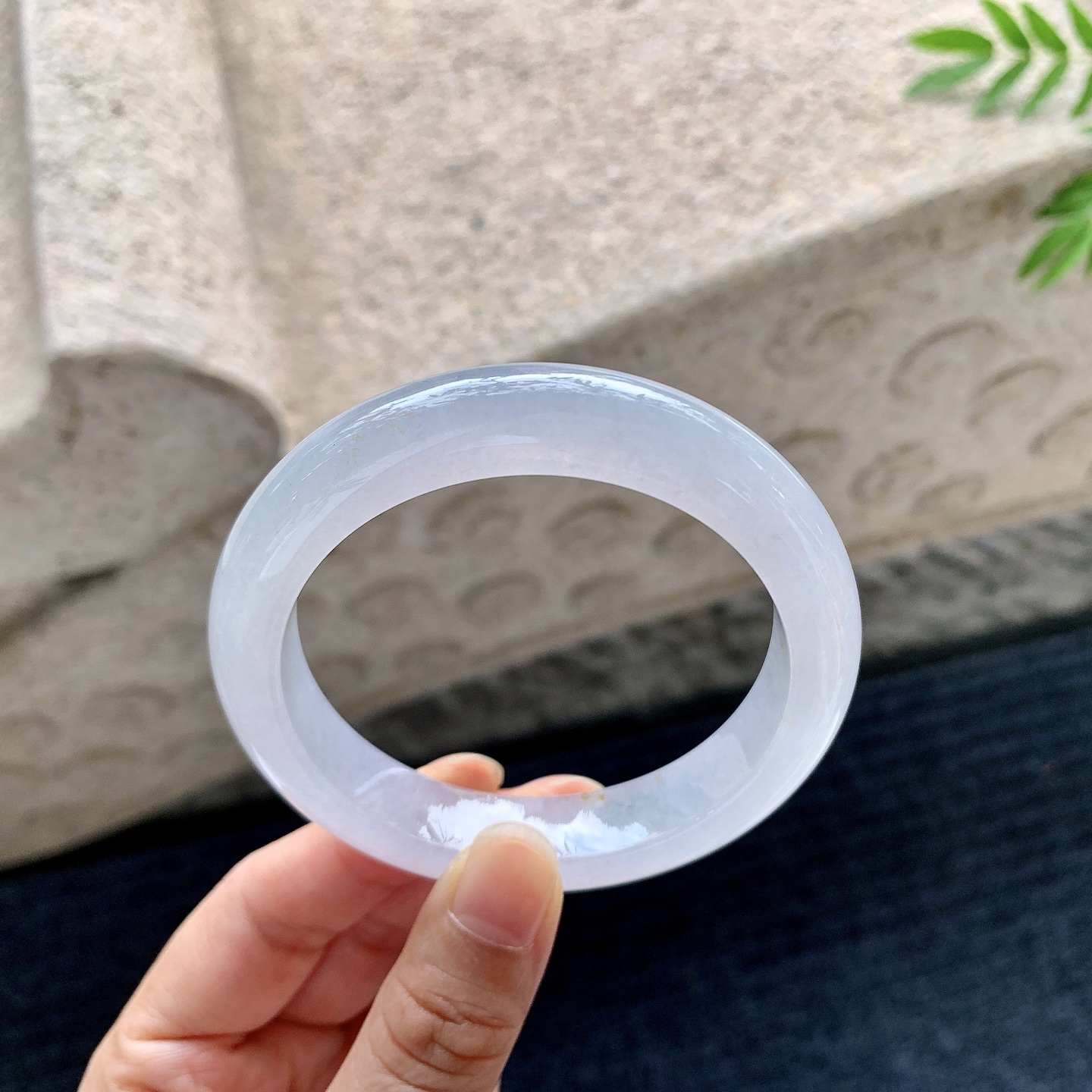 正圈55 56,圈口56/12/8,编码W6082234,描述冰糯粉紫底，水润，种老，细腻，无裂