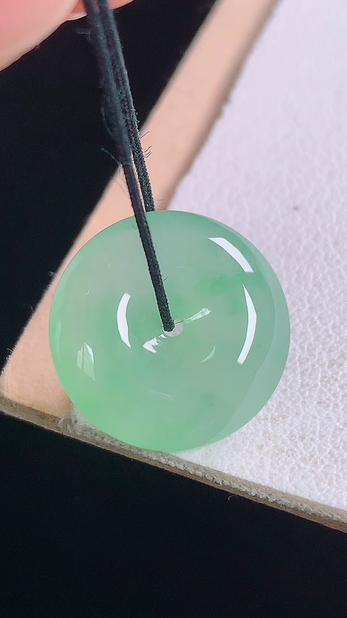 冰晴平安扣，无裂，尺寸:15.2-5.0mm
