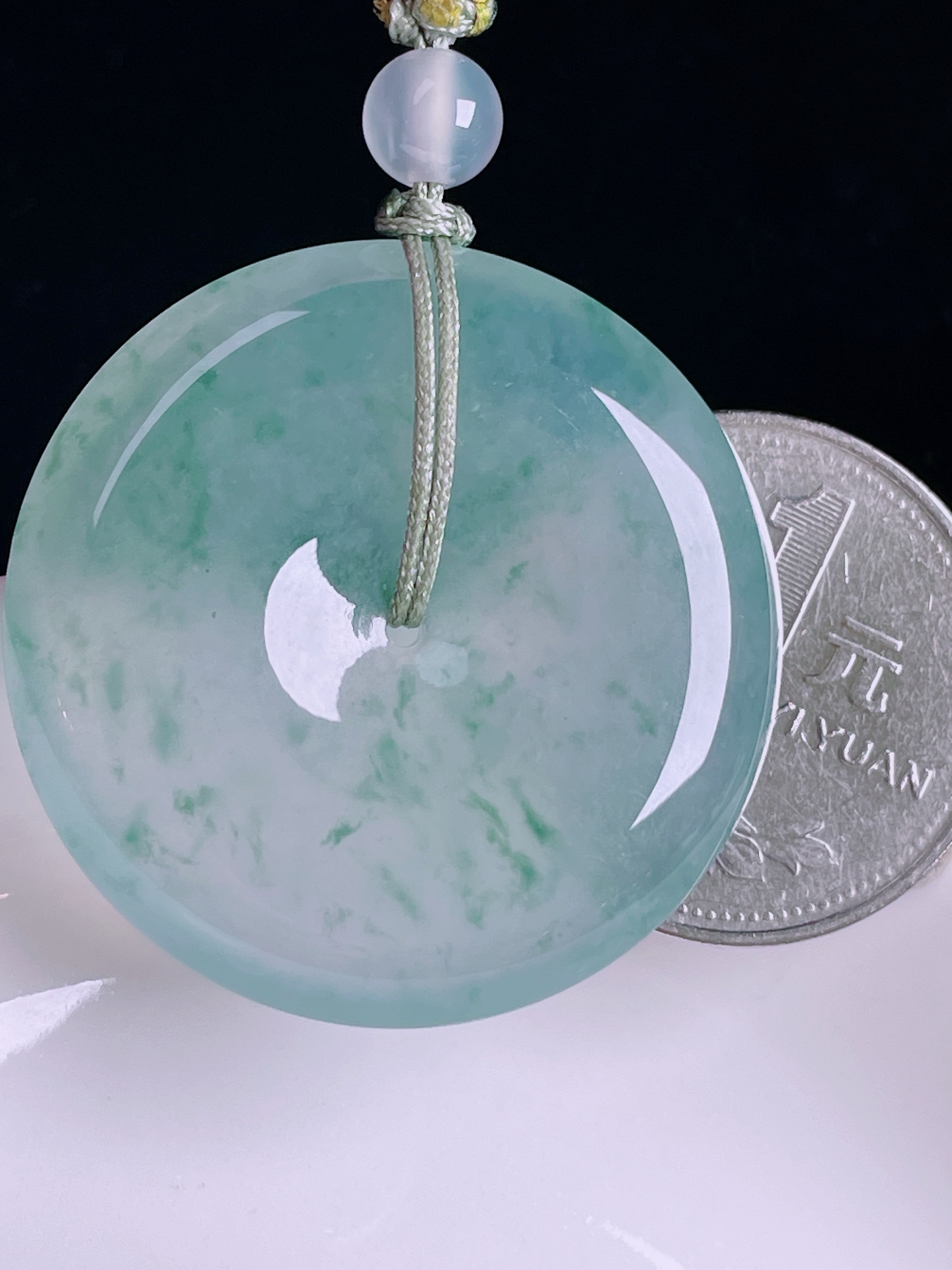 飘花平安扣，老种起光，细底通透，尺寸：35/6.3mm0822