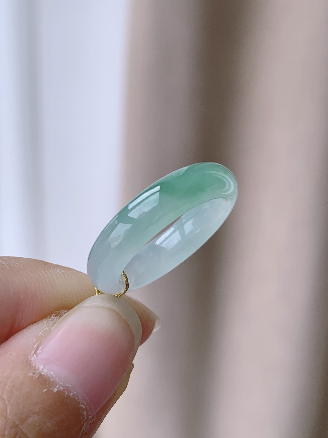 冰晴水戒圈指环,缅料,性比高,无裂,尺寸5.3-3.8,圈口14号,重量4.3克