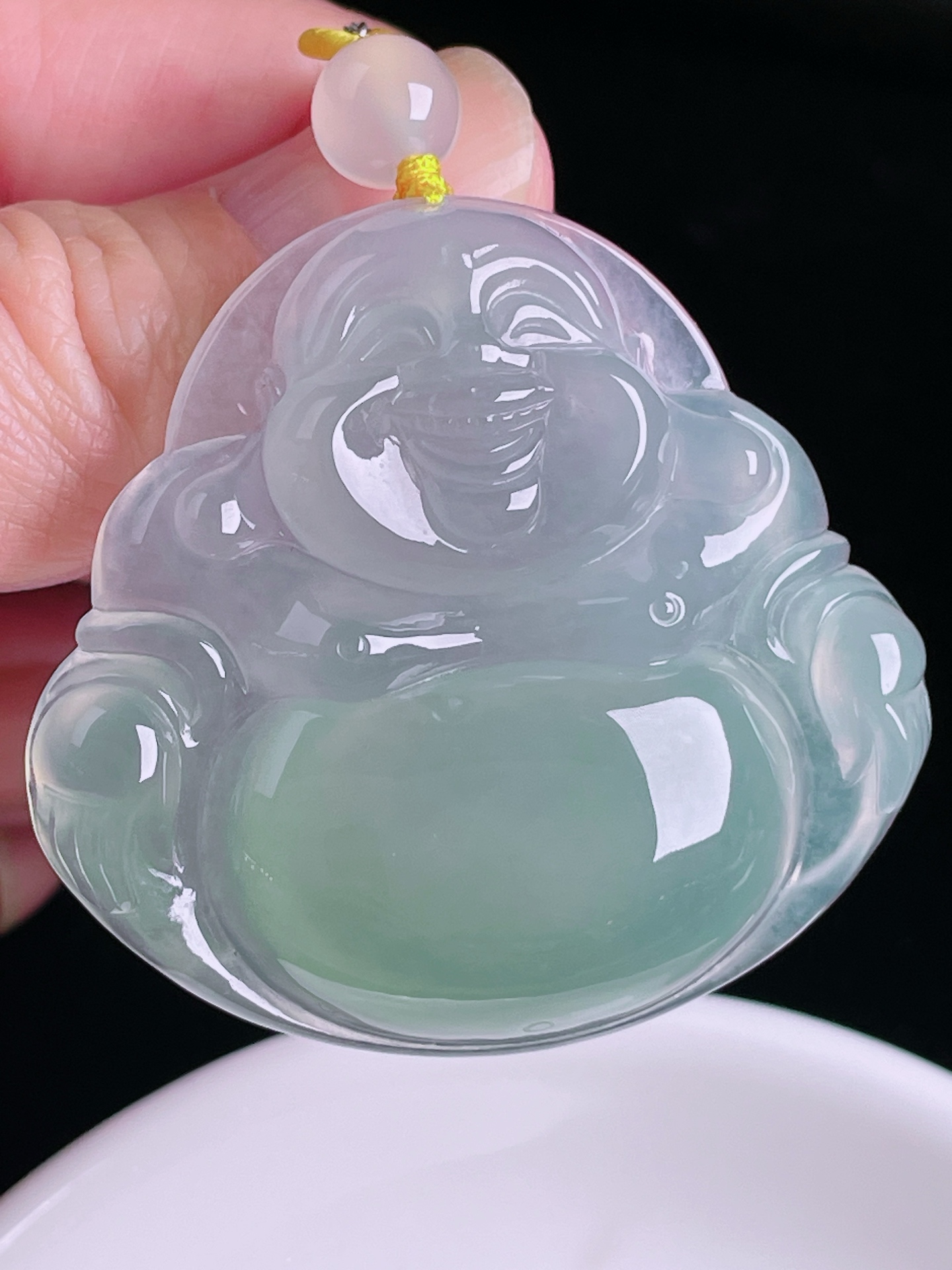 ️冰绿佛公，老种起光，细底通透，尺寸：45.4/48.7/8.6mm0822