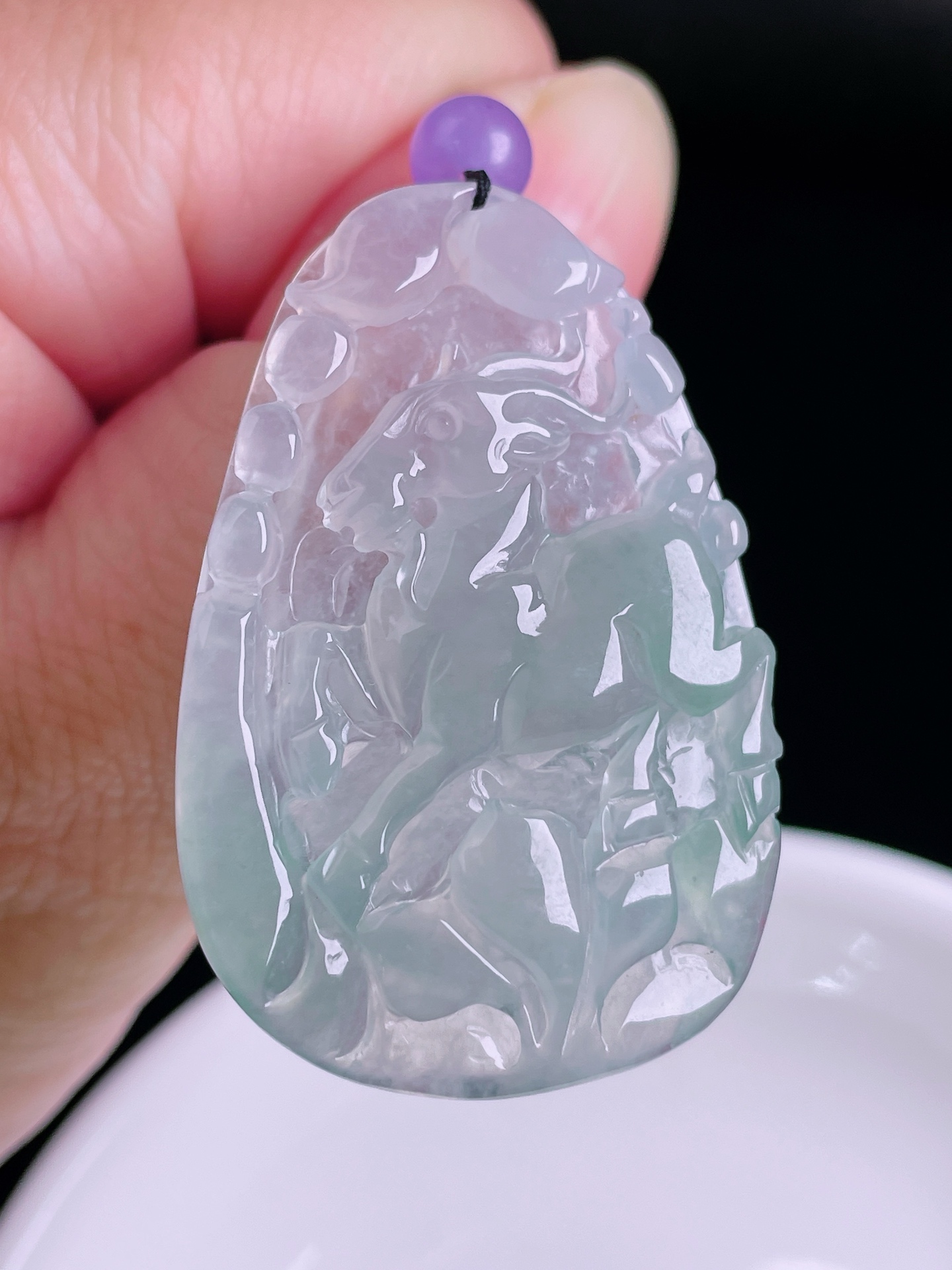 高冰生肖羊，老种起光，细底通透，尺寸：43.3/28.5/5.8mm0822