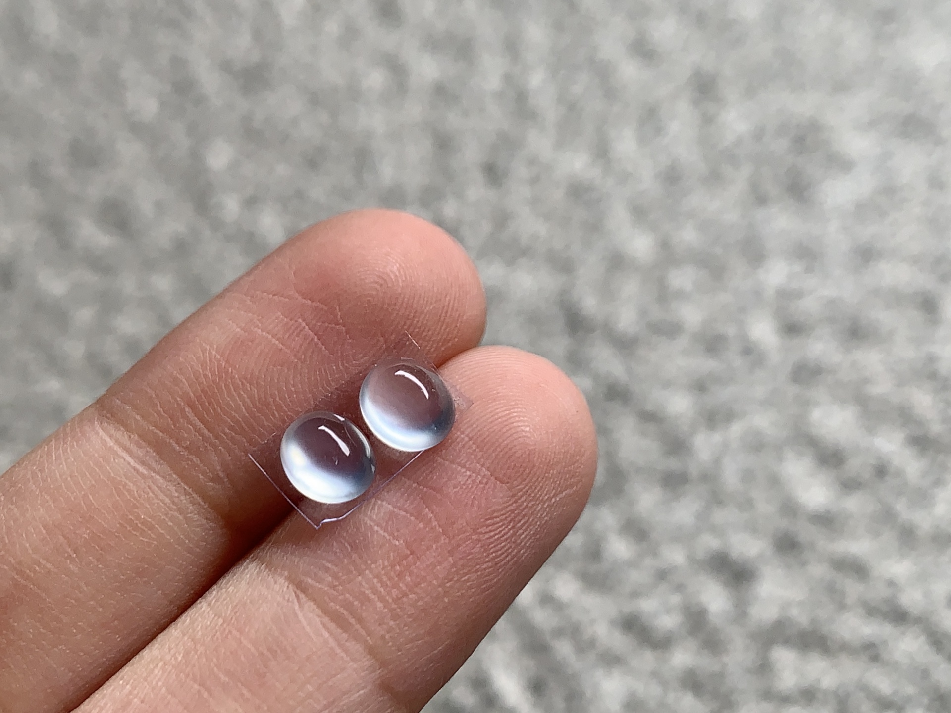冰蛋面一对，尺寸7.2×6.3×3.2 / 7.4×6.3×3.2