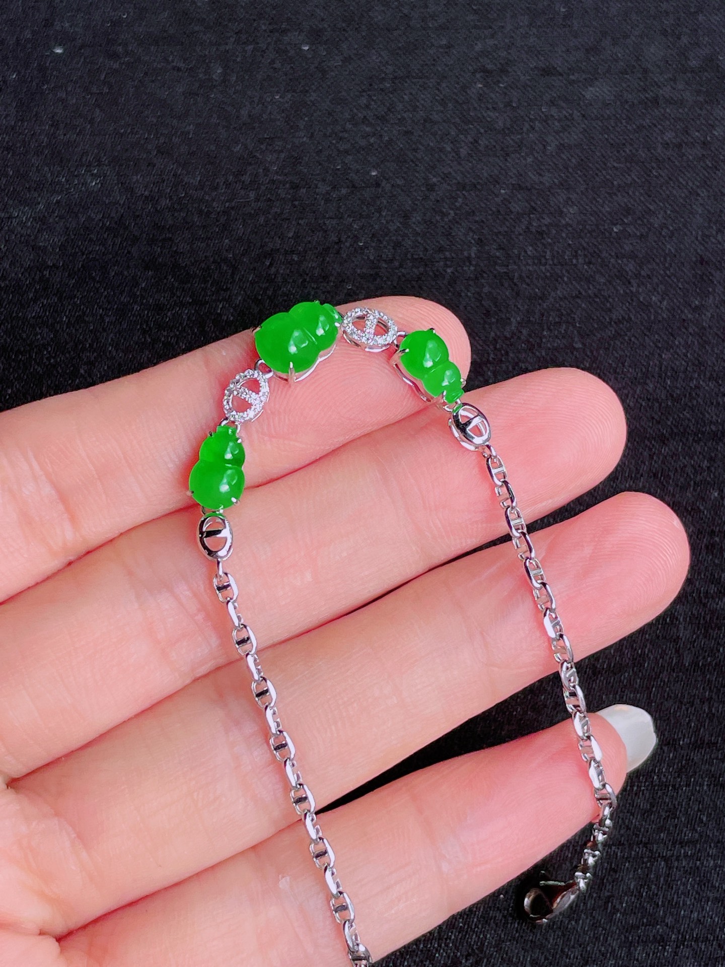 高冰绿葫芦手链，晶莹剔透，新颖时尚，品相，9-6.5-3