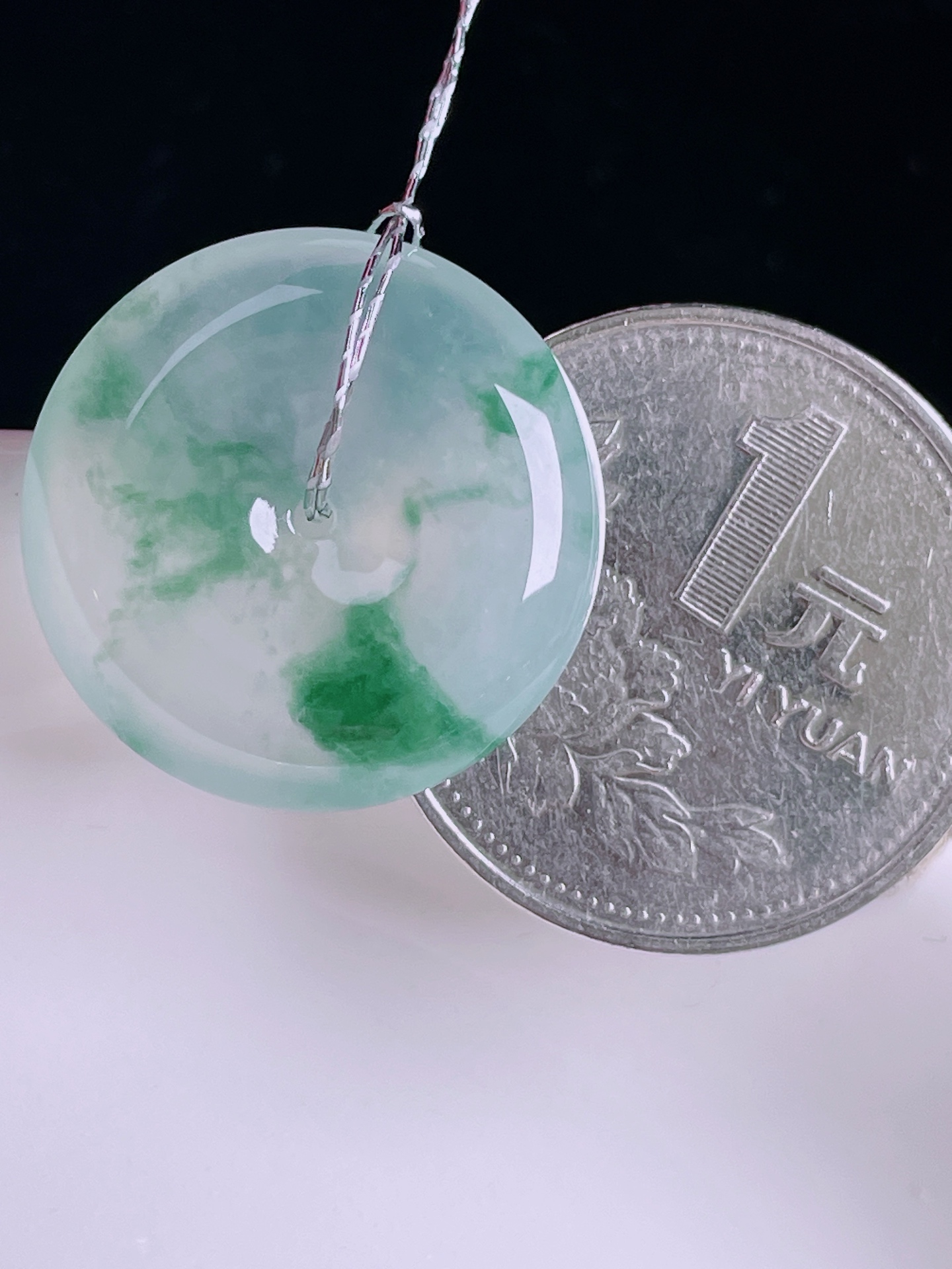 飘花平安扣，老种起光，细底通透，尺寸：22/5.6mm0822